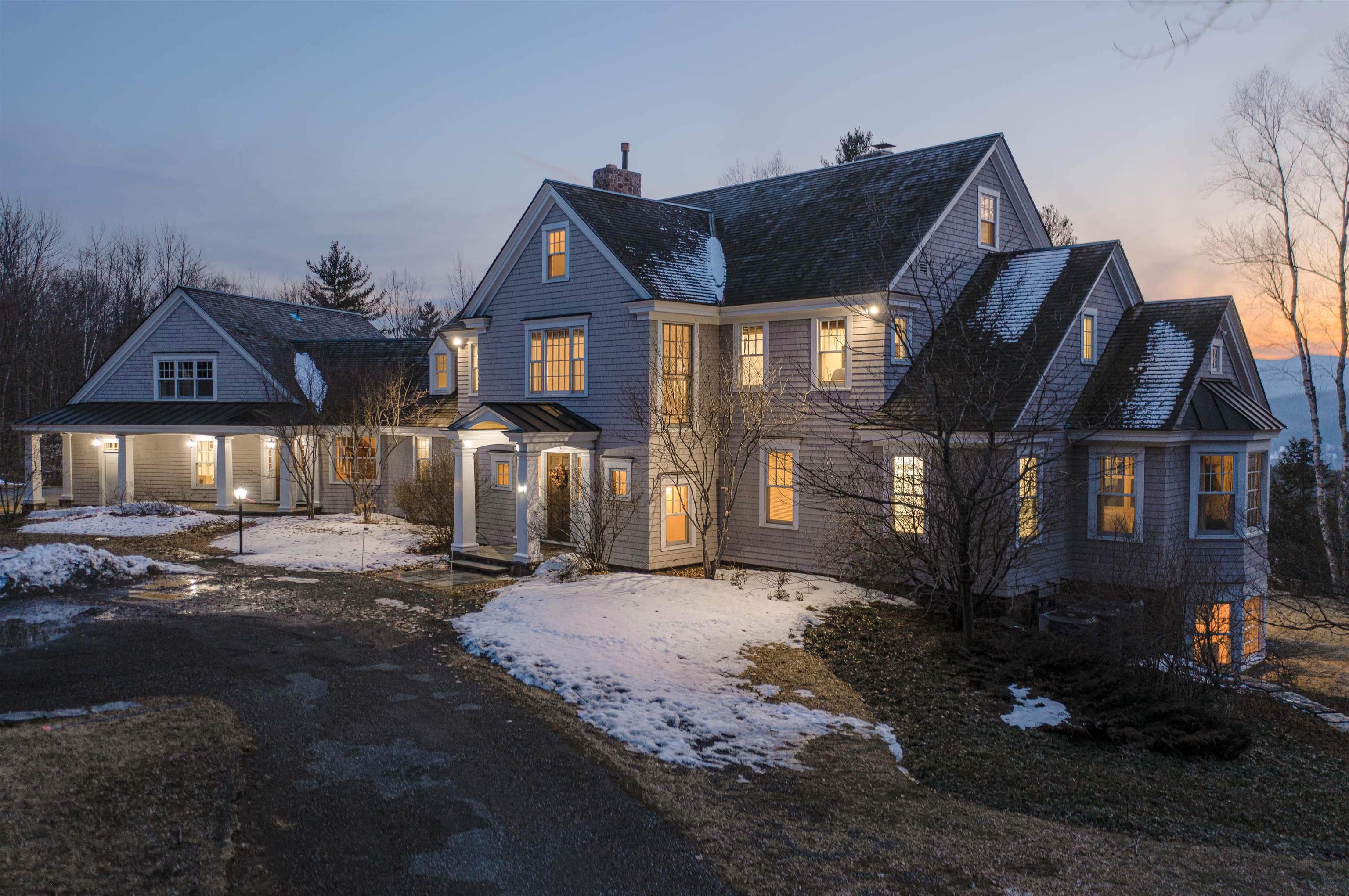 601 Sarum Hill Lane