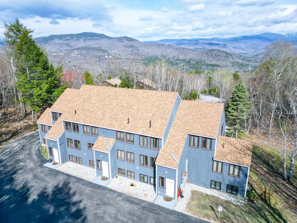 Photo of 32 Mountainview Road #2, Bartlett, NH 03812 (MLS # 5087510)