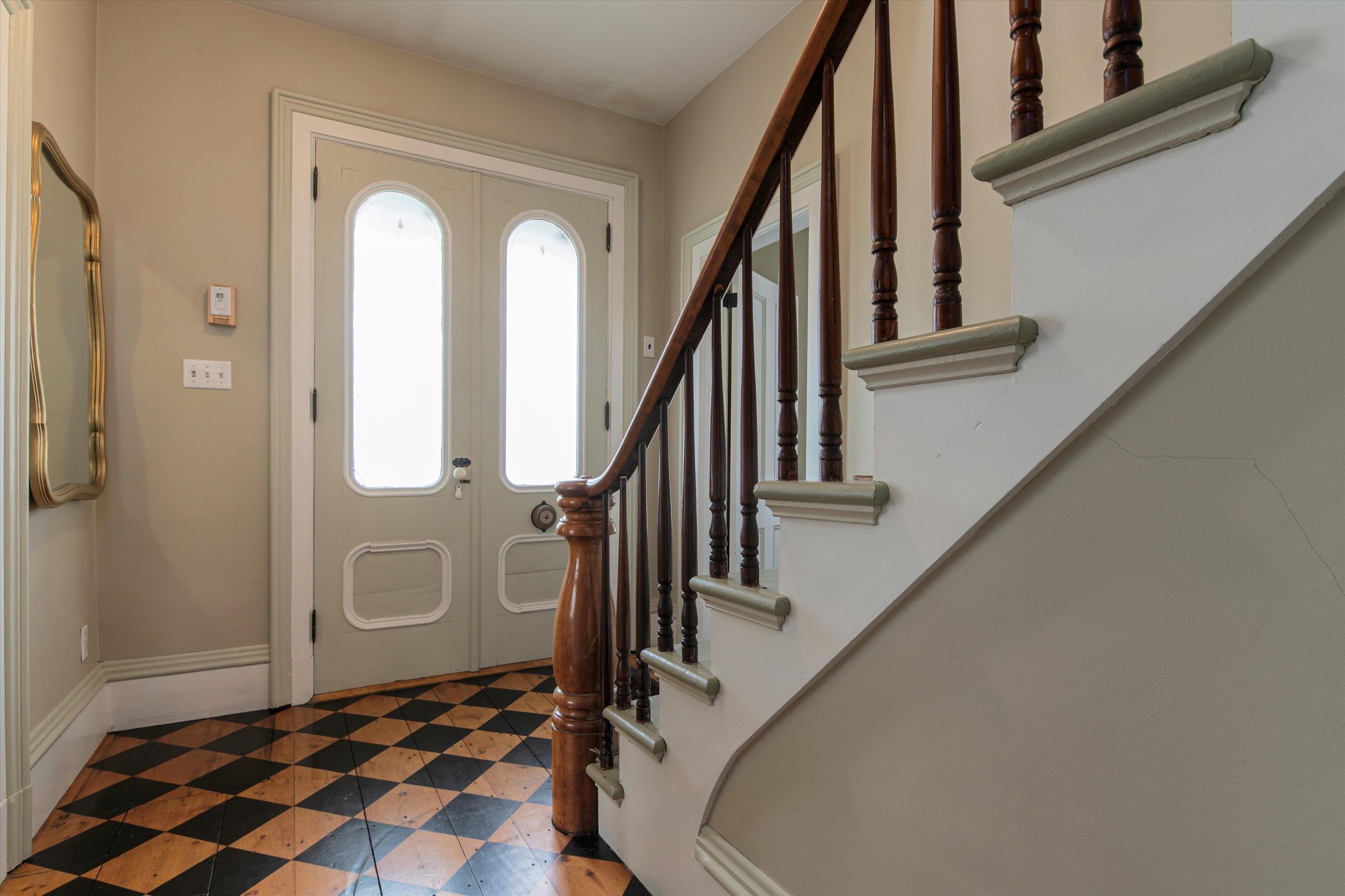 534 Elm Street
