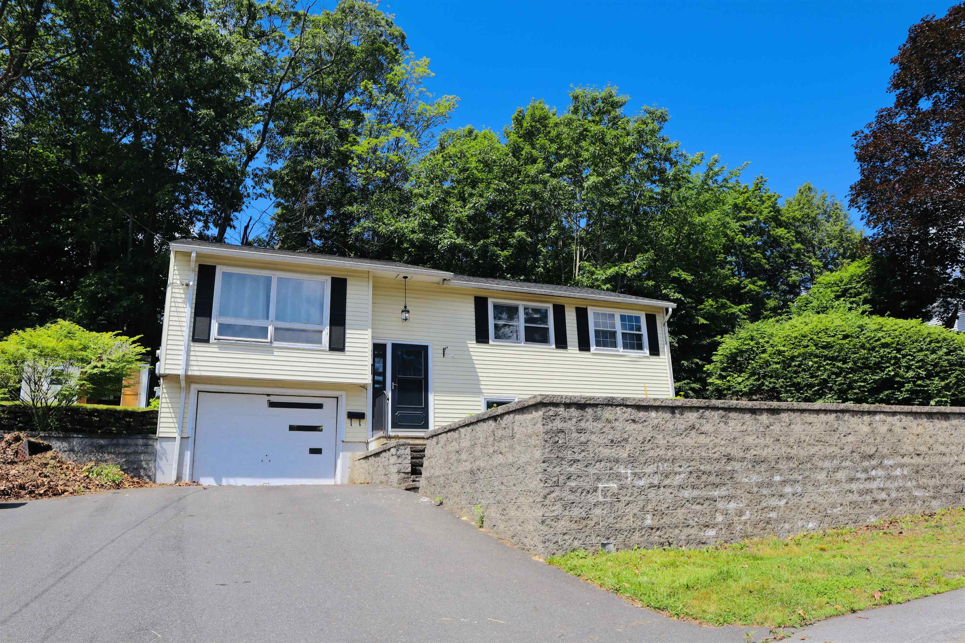 22 Stanford Road