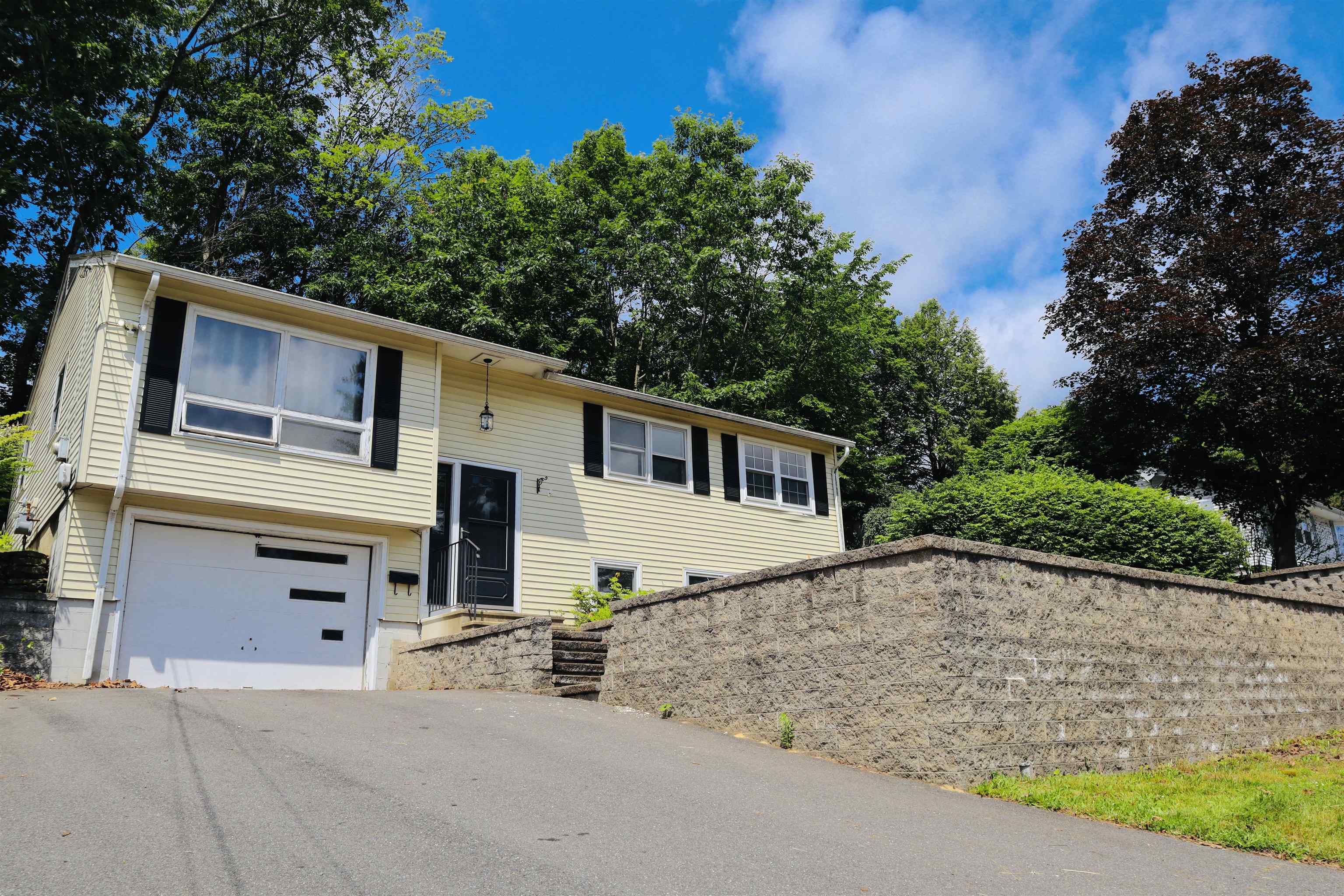 22 Stanford Road