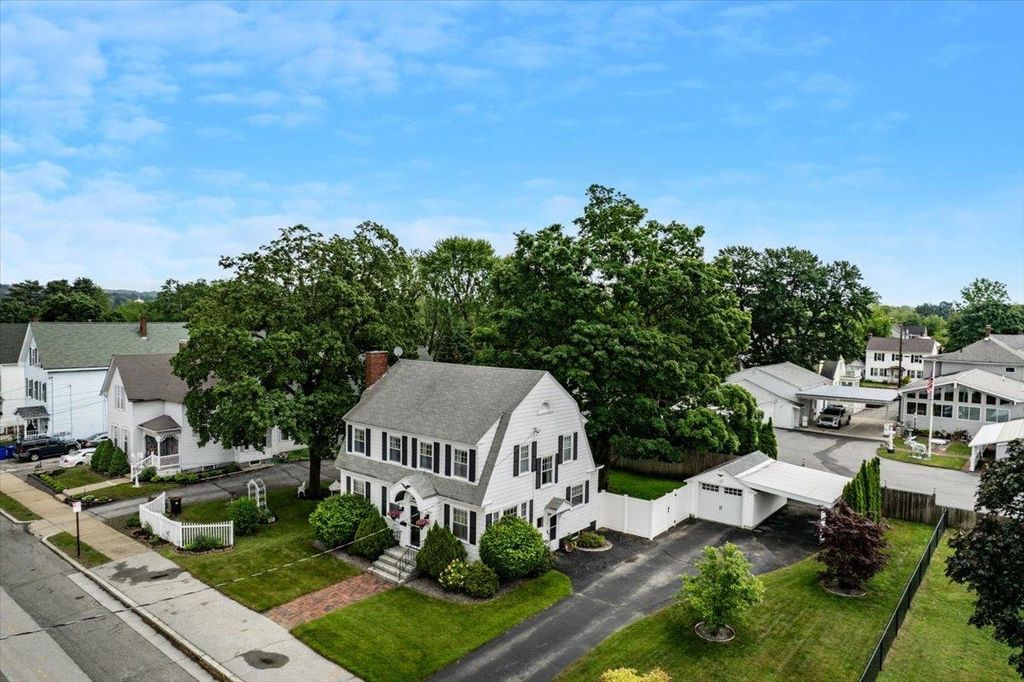 Photo of 165 Taylor Street, Manchester, NH 03103 (MLS # 5065069)