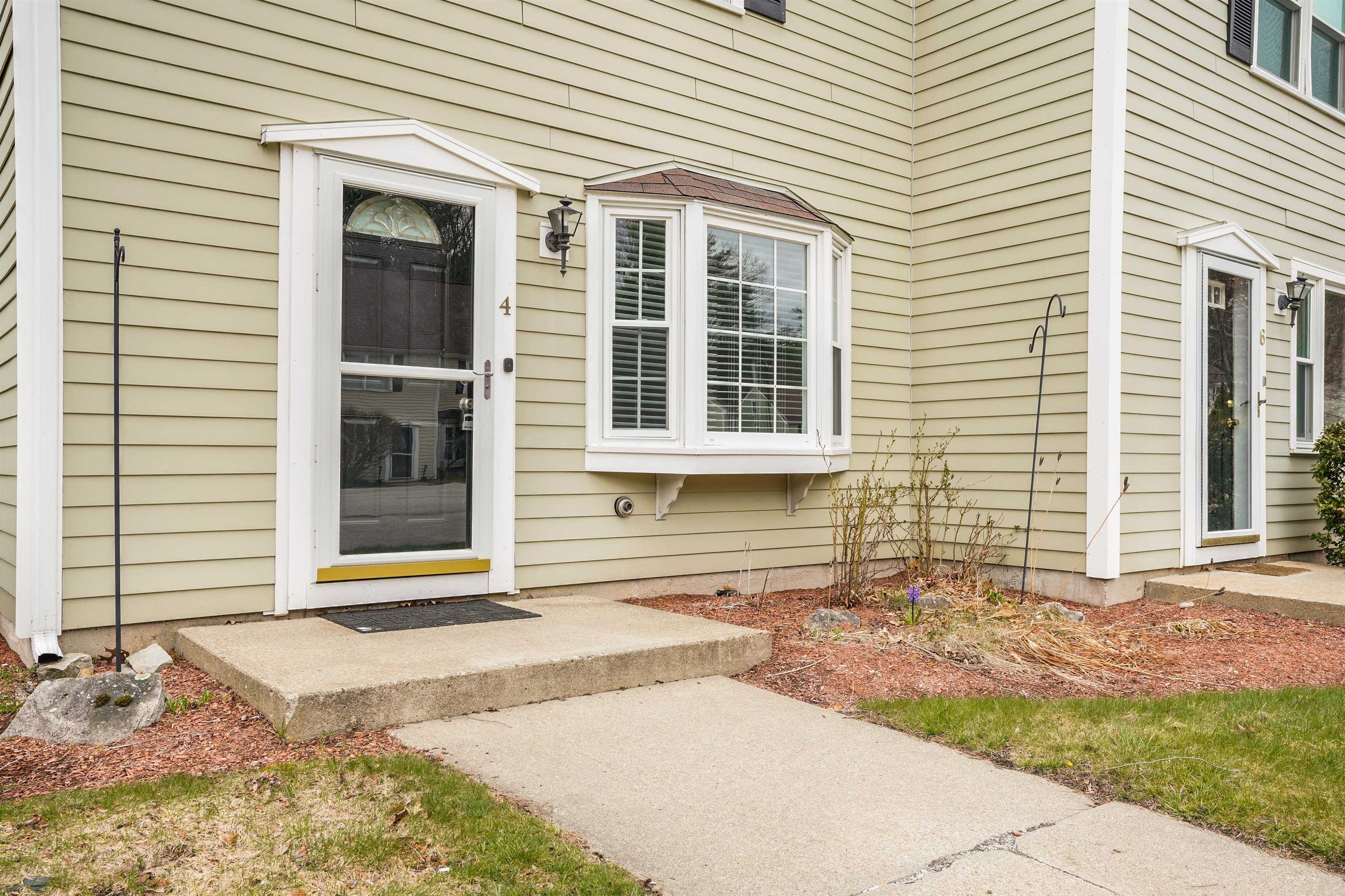4 Chestnut Circle