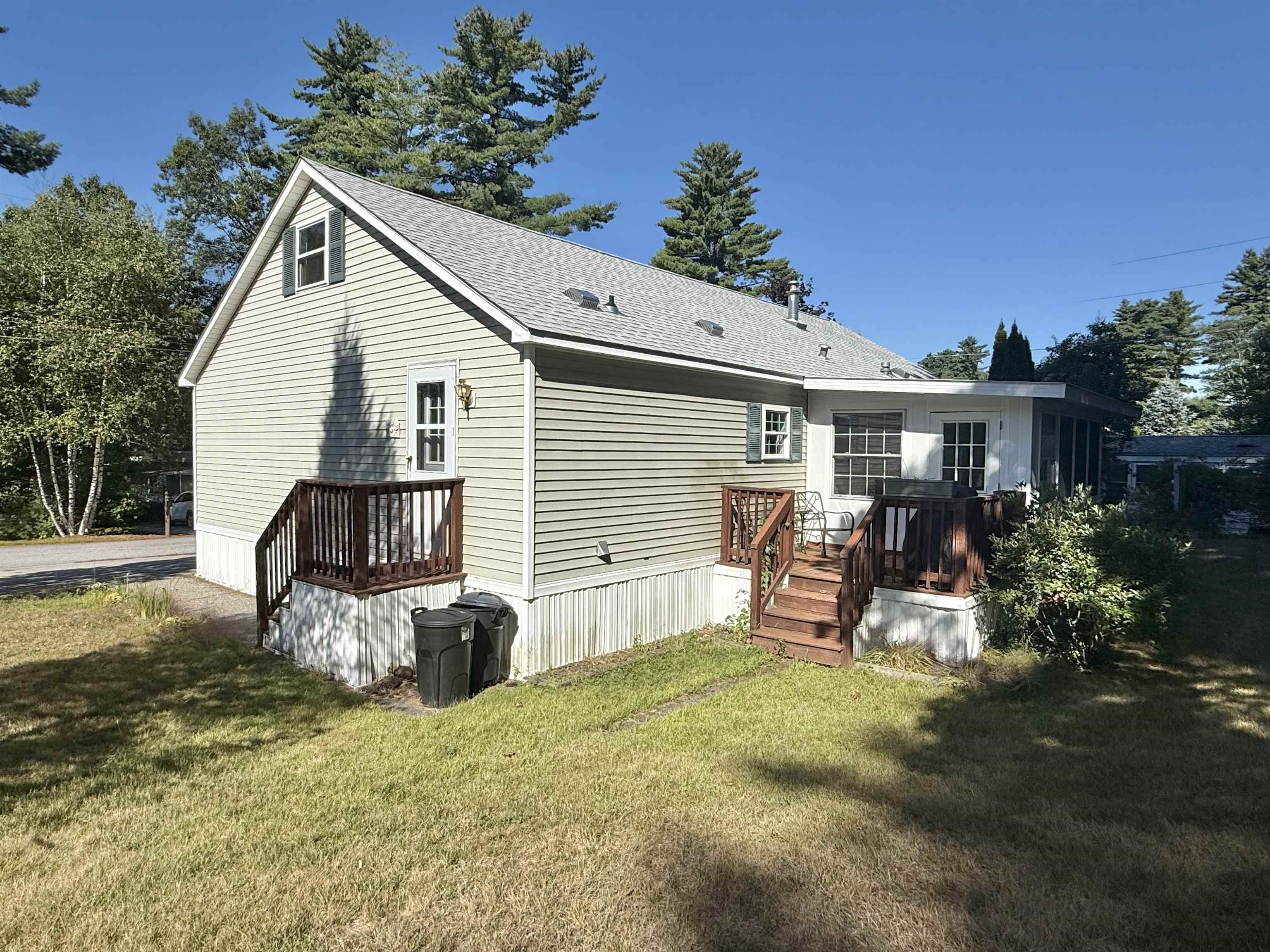 4 Highridge Trail