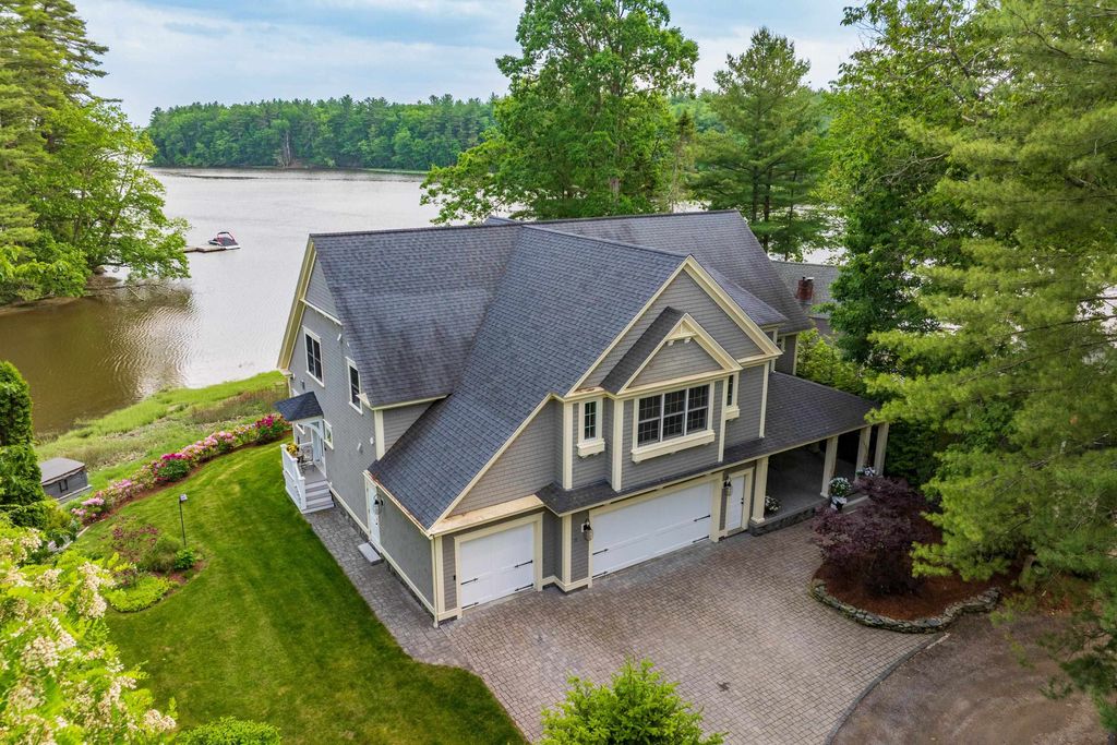 Photo of 25 Nute Road, Dover, NH 03820 (MLS # 5083754)