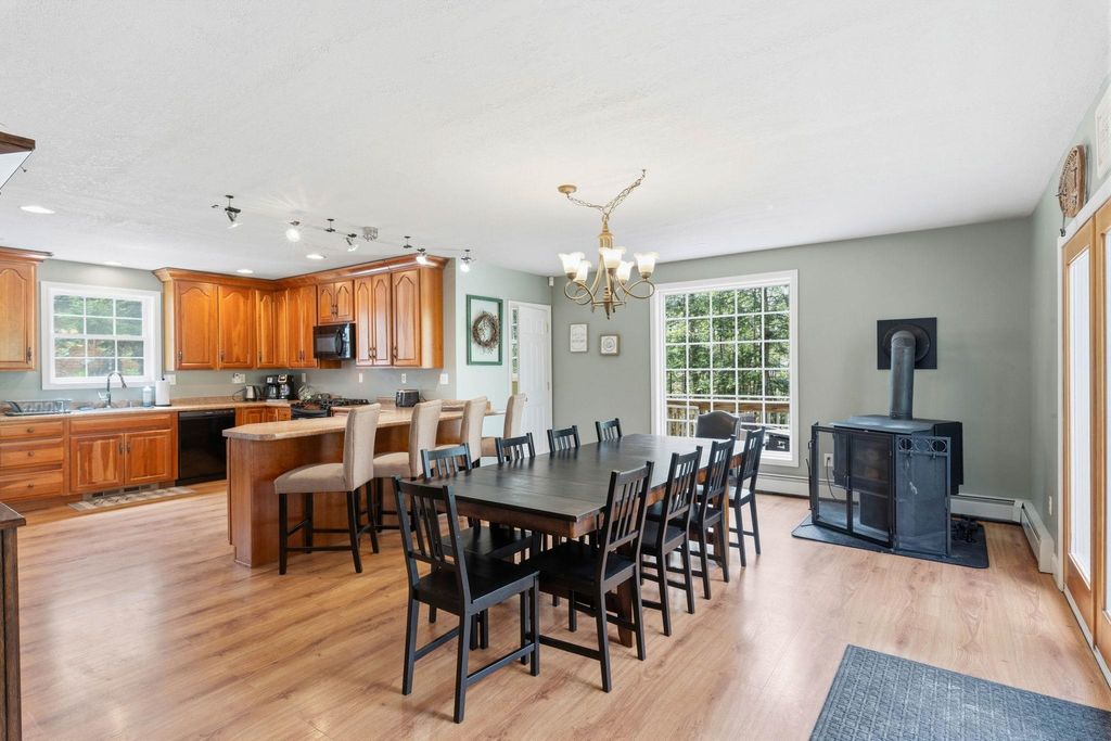 Photo of 70 Landsdown Lane, Conway, NH 03818 (MLS # 5085800)