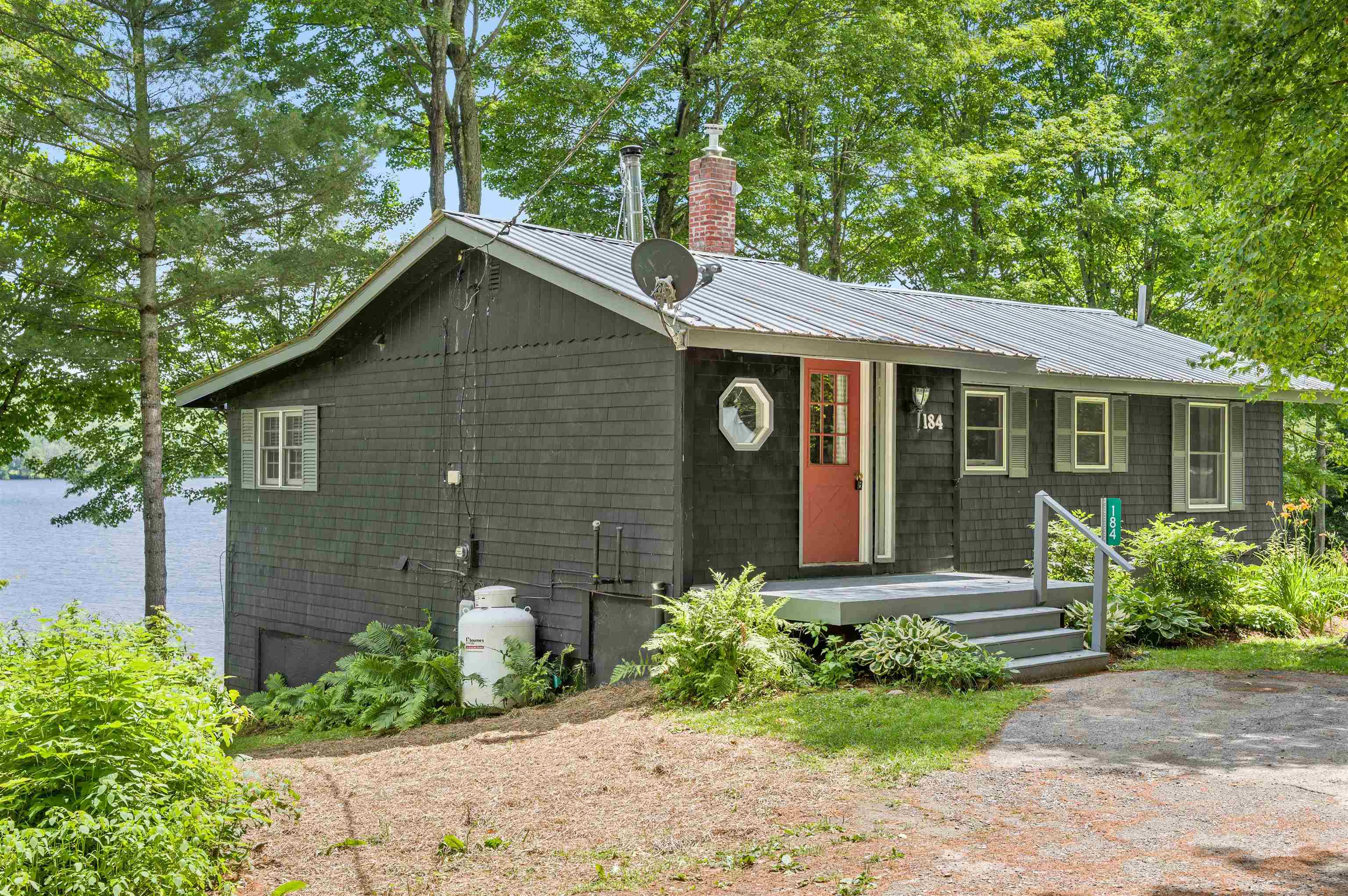 Elmore, Vermont 05657, United States, 3 Bedrooms Bedrooms, ,2 BathroomsBathrooms,Residential,Active,169188