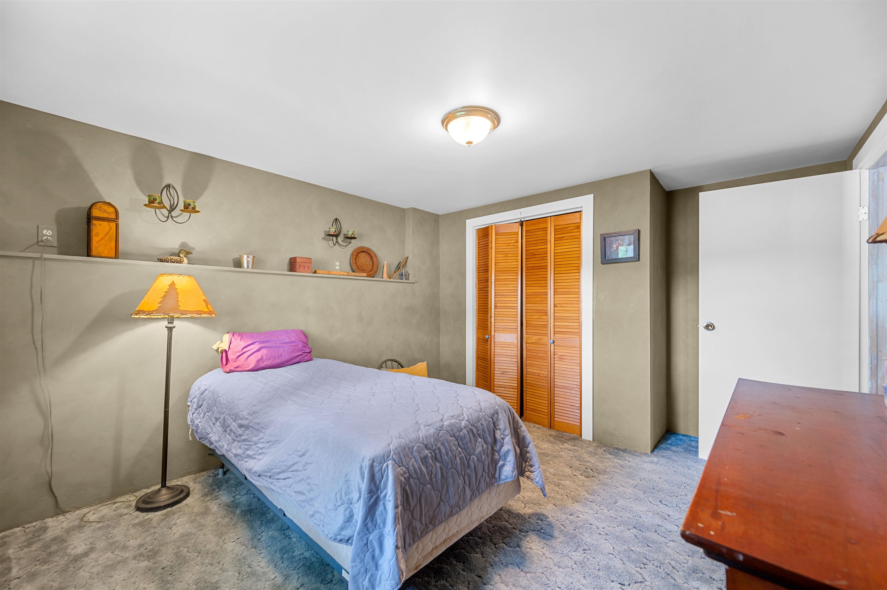 Elmore, Vermont 05657, United States, 3 Bedrooms Bedrooms, ,2 BathroomsBathrooms,Residential,Active,169188