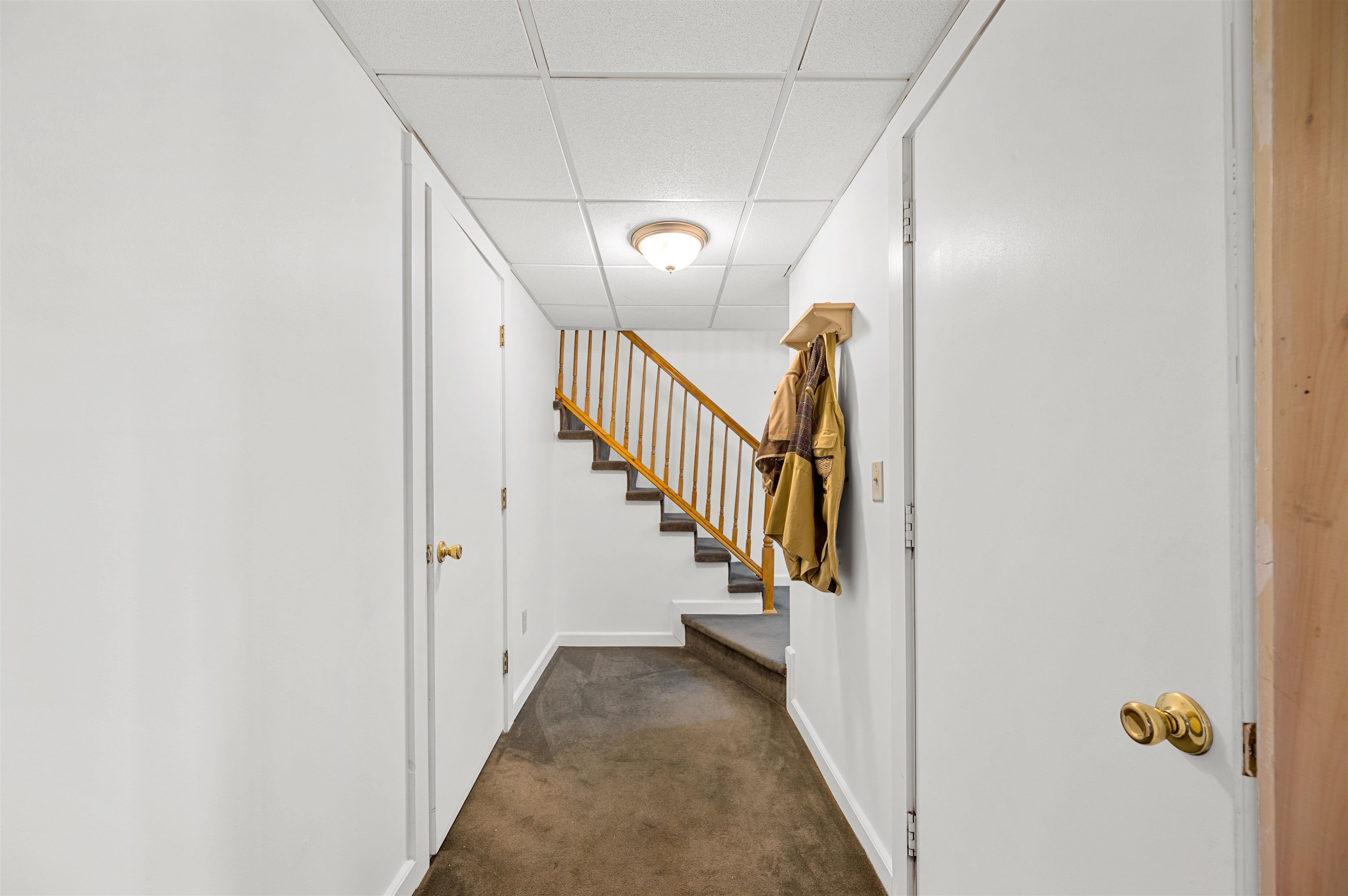 Elmore, Vermont 05657, United States, 3 Bedrooms Bedrooms, ,2 BathroomsBathrooms,Residential,Active,169188