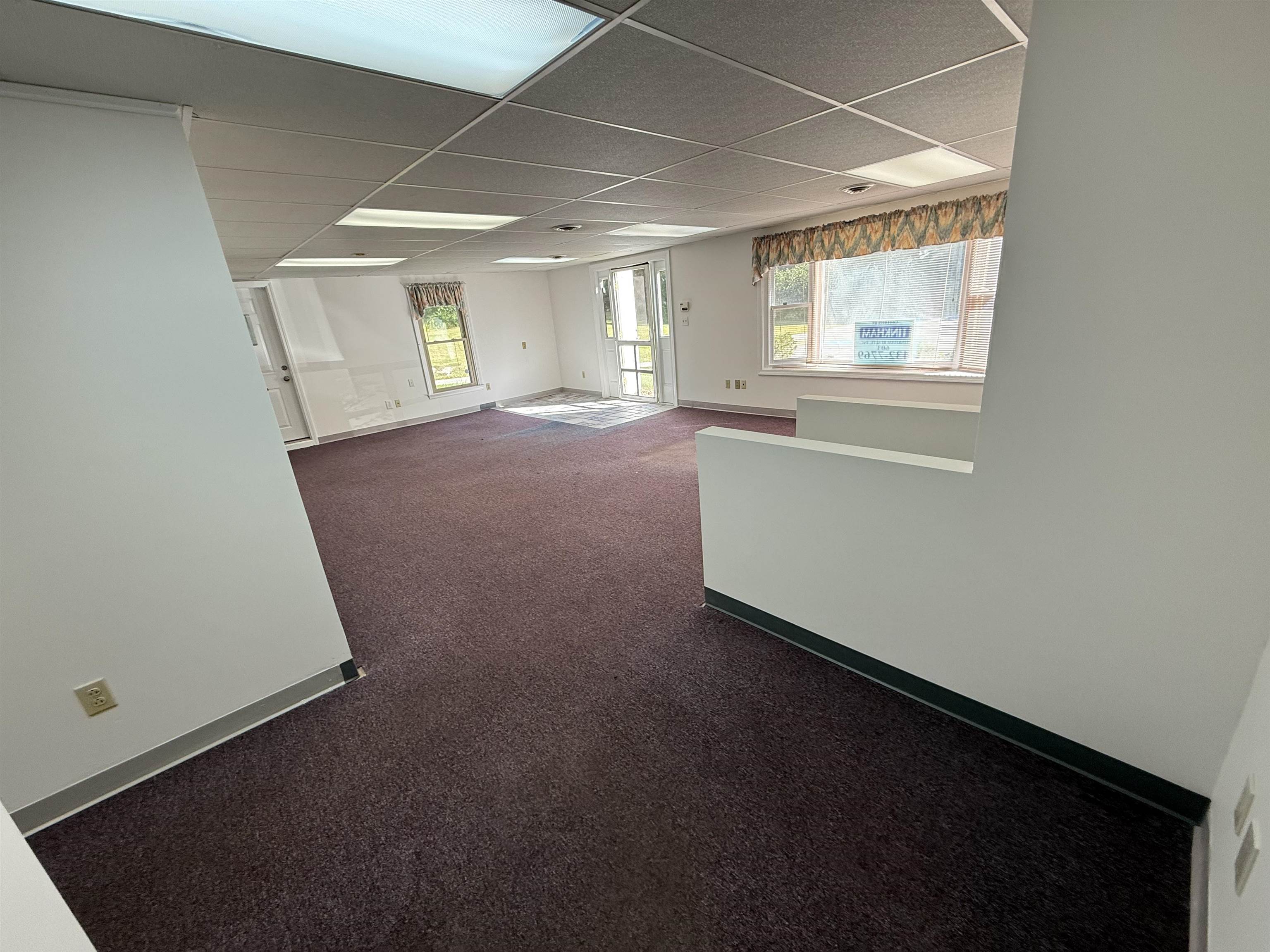 12 Parmenter Road D6