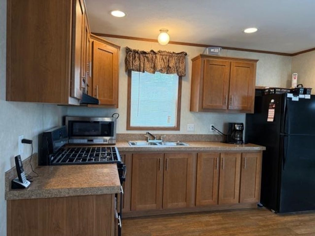 Photo of 19 Atlas Place, Derry, NH 03038 (MLS # 5085548)