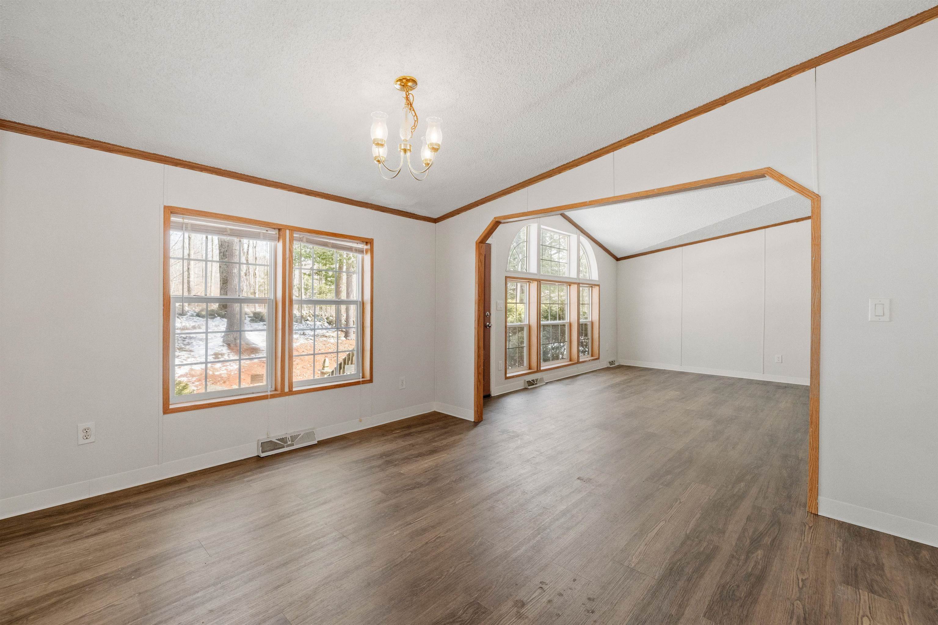 Barnstead, New Hampshire 03225, United States, 3 Bedrooms Bedrooms, ,2 BathroomsBathrooms,Residential,Active,96639