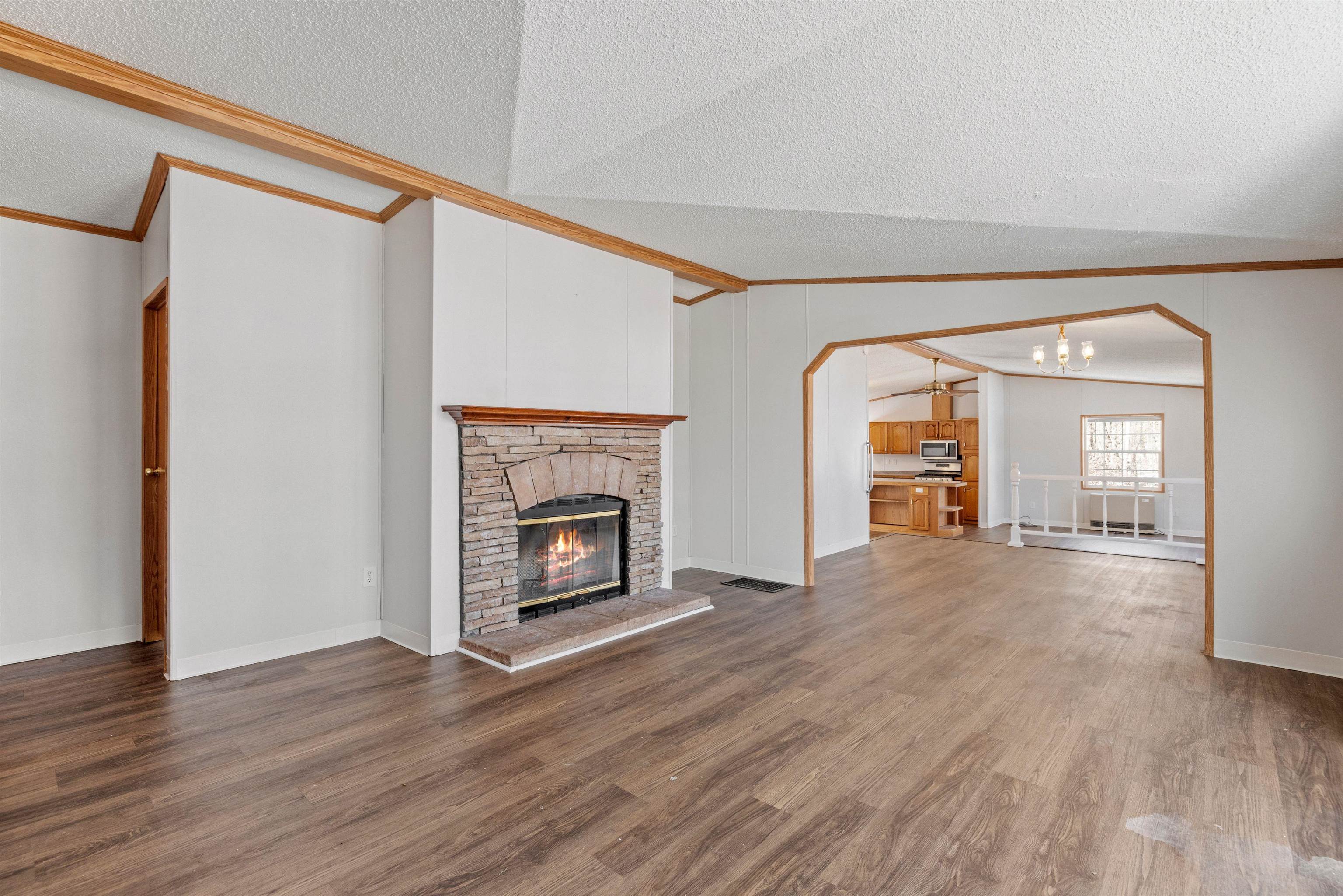 Barnstead, New Hampshire 03225, United States, 3 Bedrooms Bedrooms, ,2 BathroomsBathrooms,Residential,Active,96639