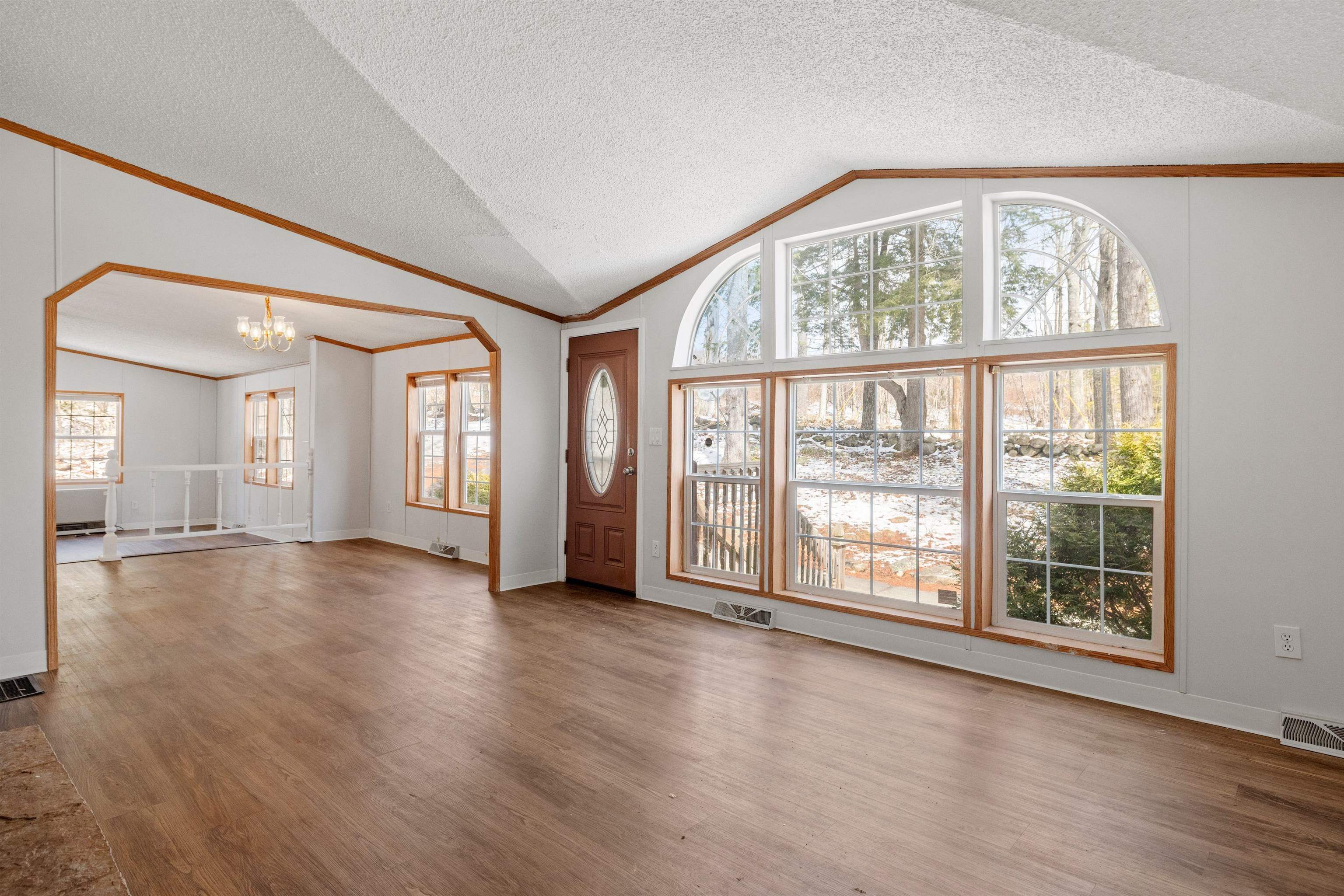 Barnstead, New Hampshire 03225, United States, 3 Bedrooms Bedrooms, ,2 BathroomsBathrooms,Residential,Active,96639