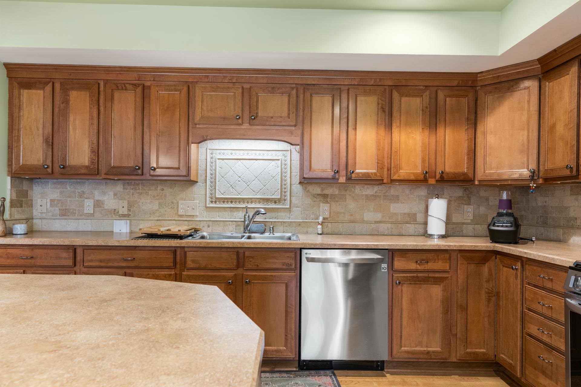 65 Hawthorne Drive Unit 316