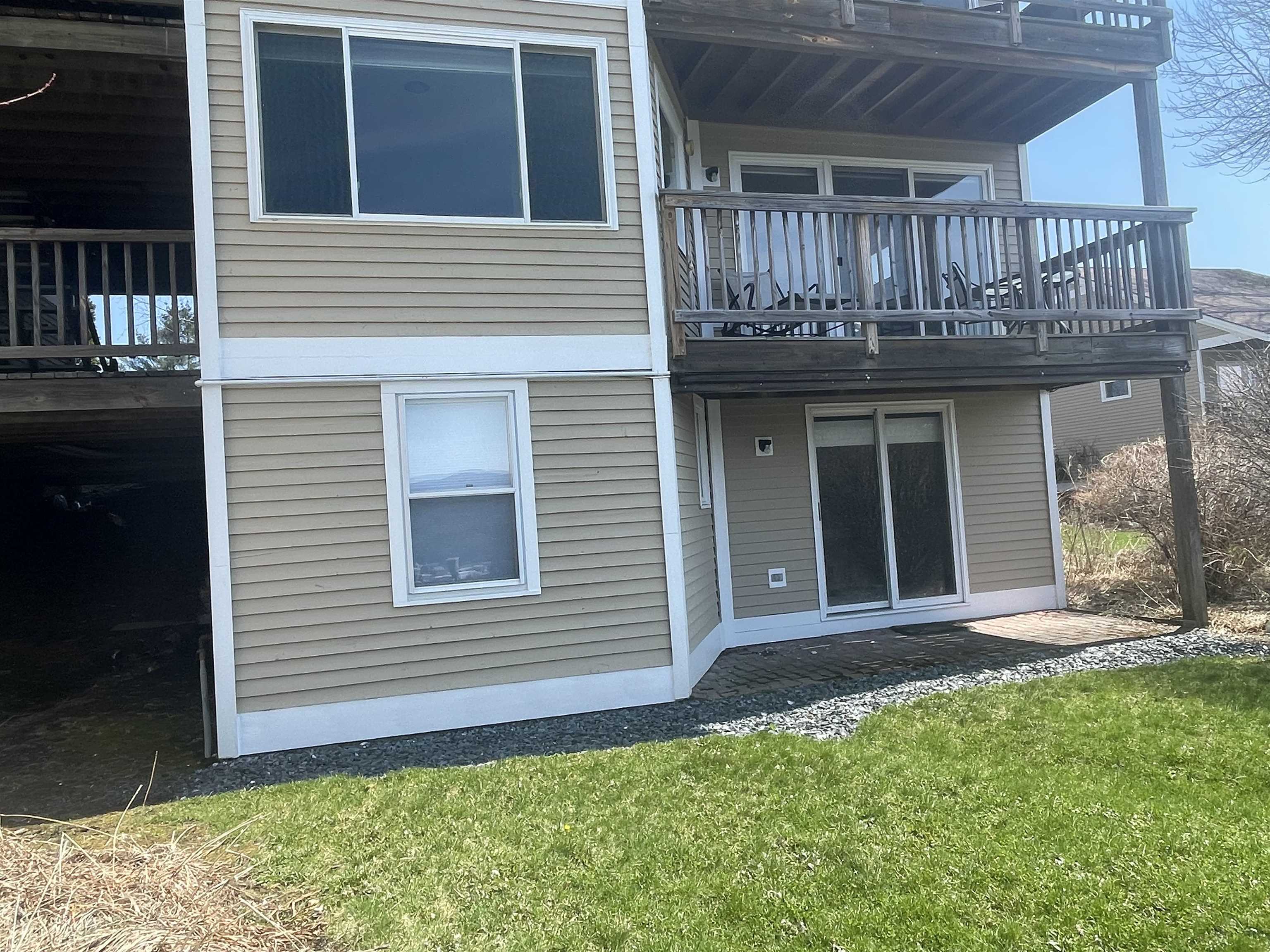 55 Cityside Drive 13