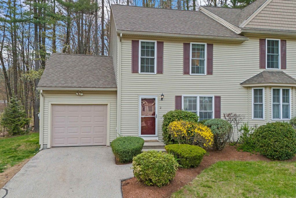 Photo of 2 Scottie Way, Amherst, NH 03031 (MLS # 5086189)
