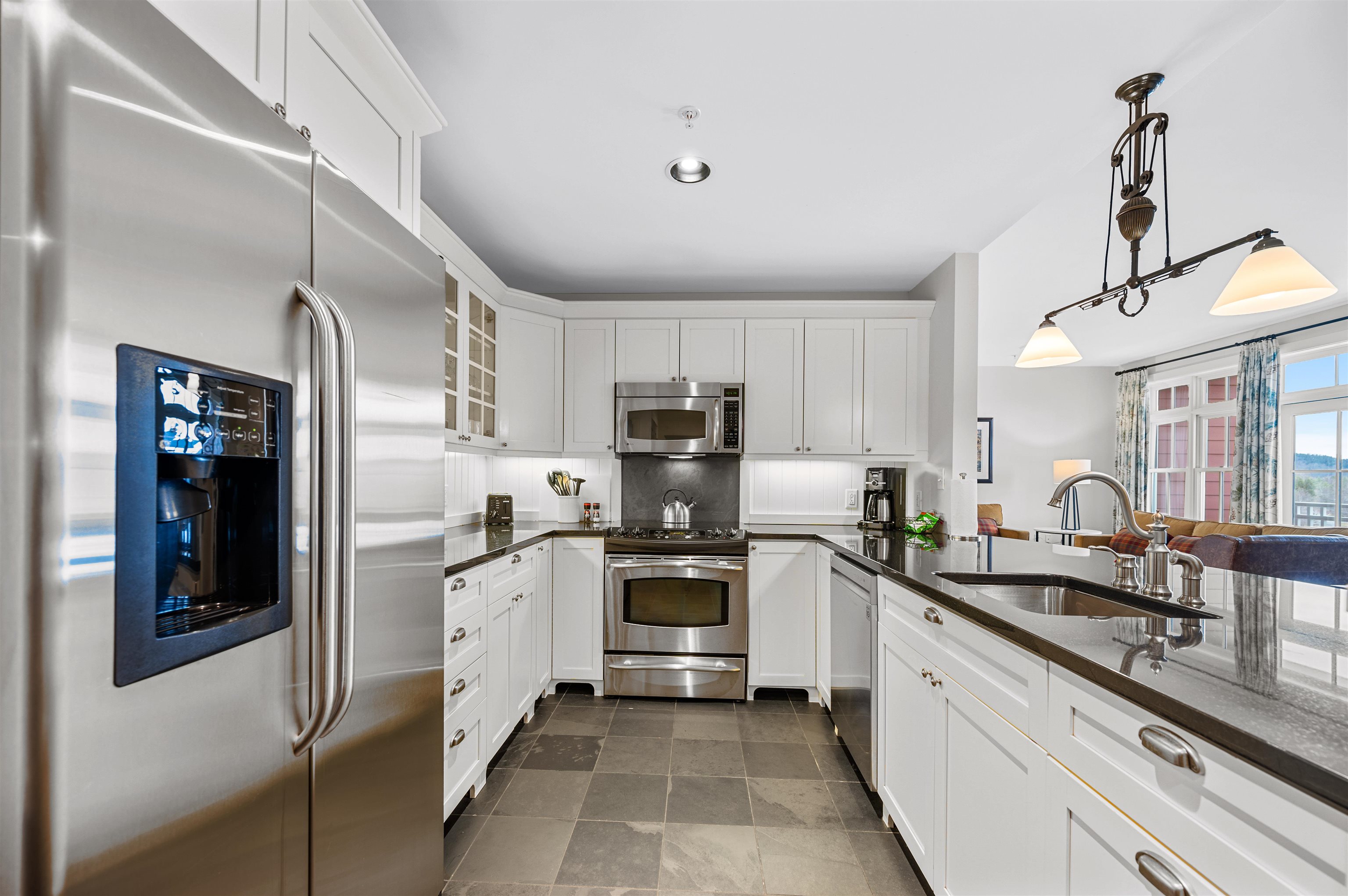 102 Forest Drive 218 / IV Clay Brook at Sugarbush