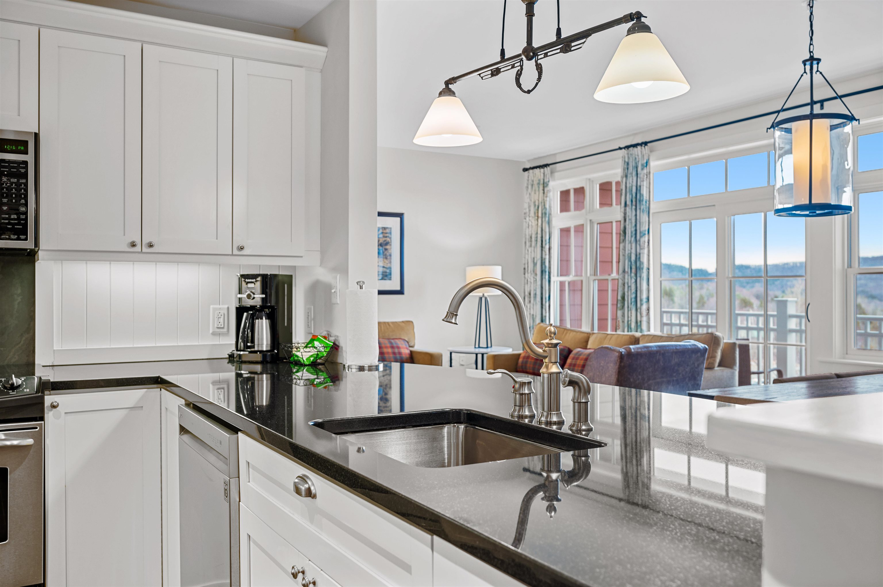 102 Forest Drive 218 / IV Clay Brook at Sugarbush