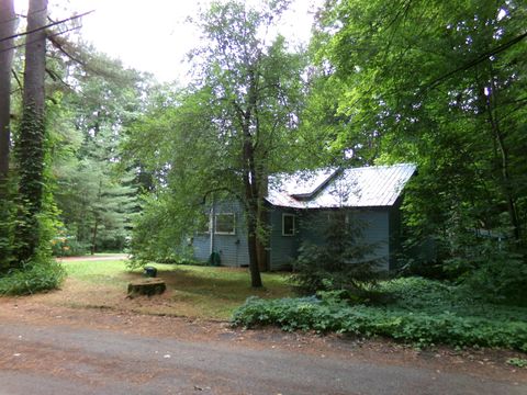 39 Racetrack Road Newport City VT 05855