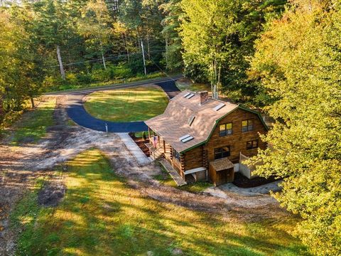 124 Hovey Road Londonderry NH 03053