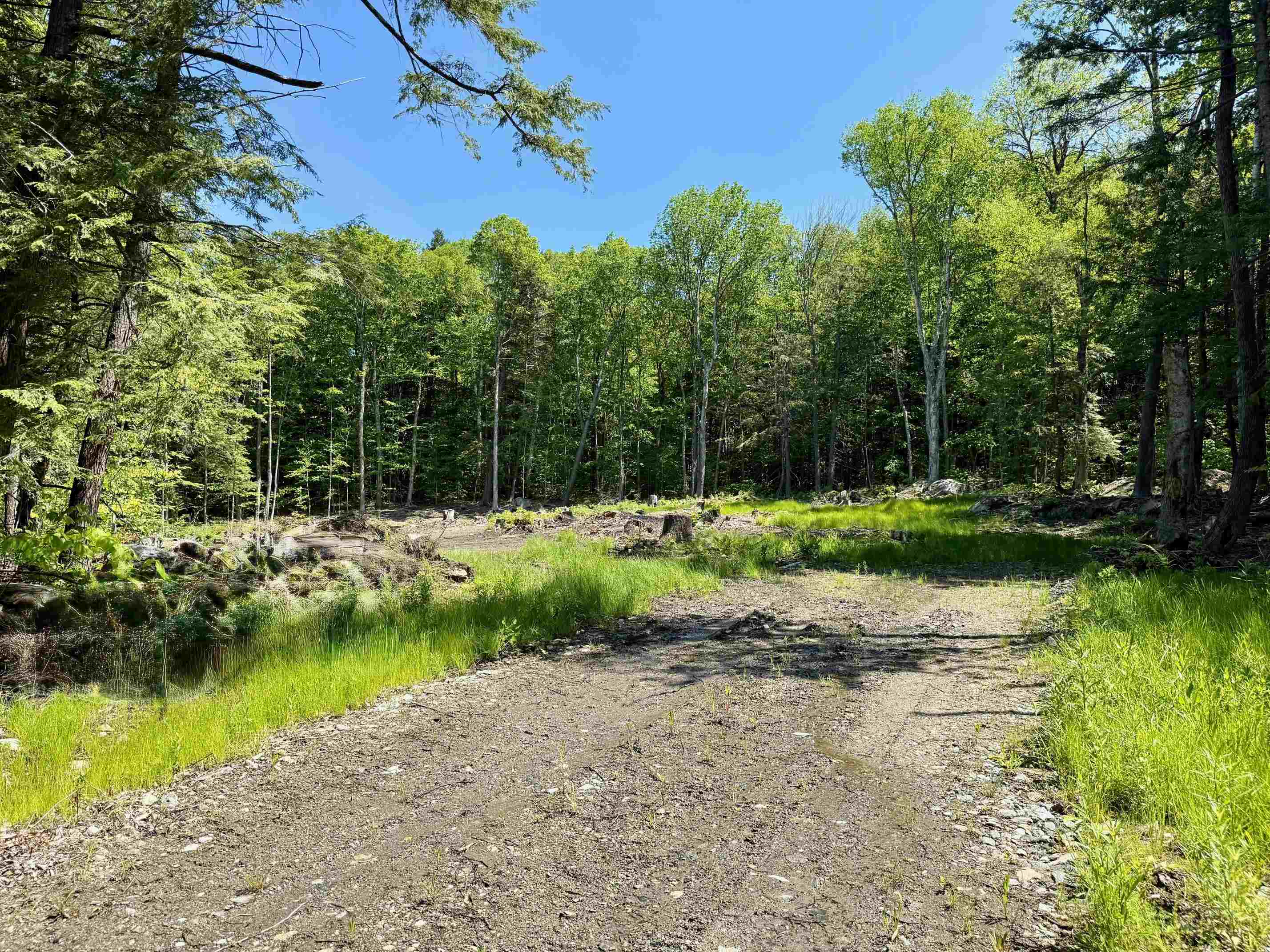 585 Sawmill Road