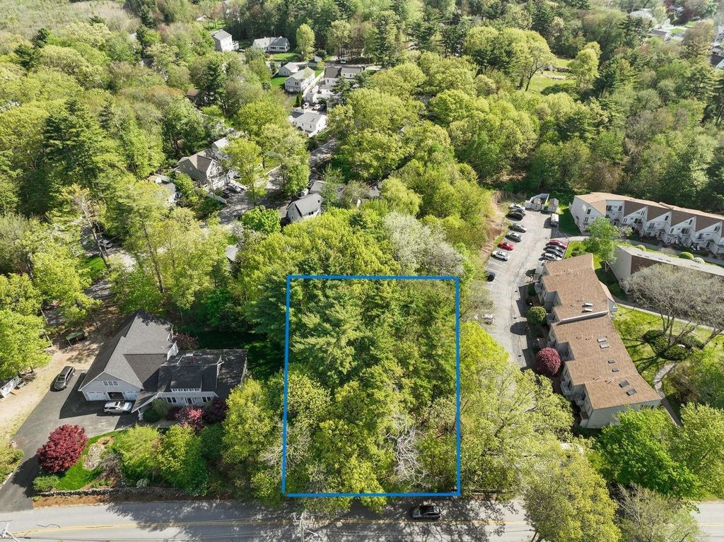 Photo of 15 Cusack Road, Hampton, NH 03842 (MLS # 5089786)
