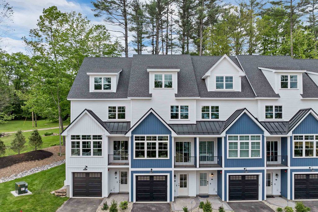 Photo of 60 White Oaks Road #21, Laconia, NH 03246 (MLS # 5089365)