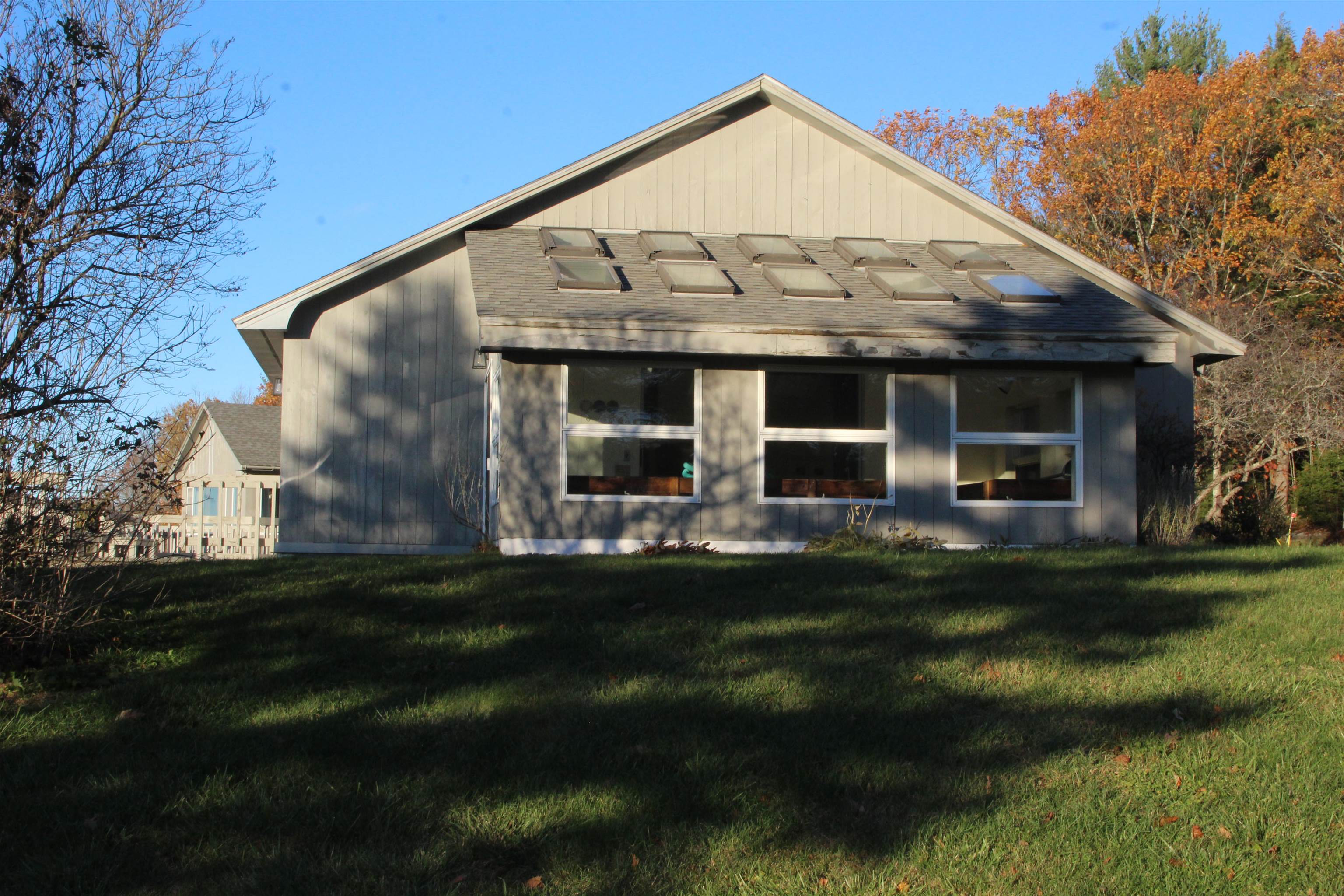 563 Holden Hill Road