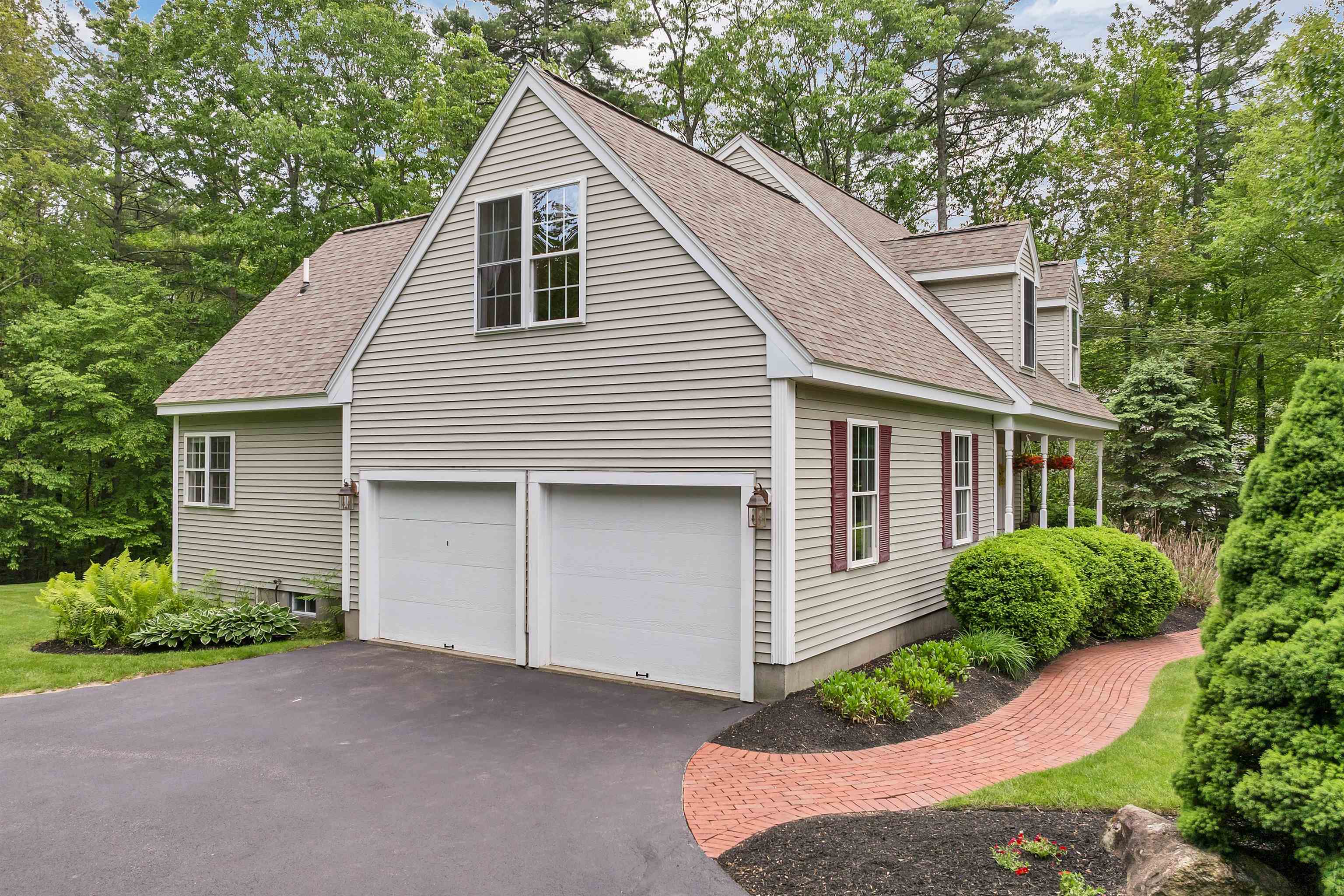 15 Largo Knoll