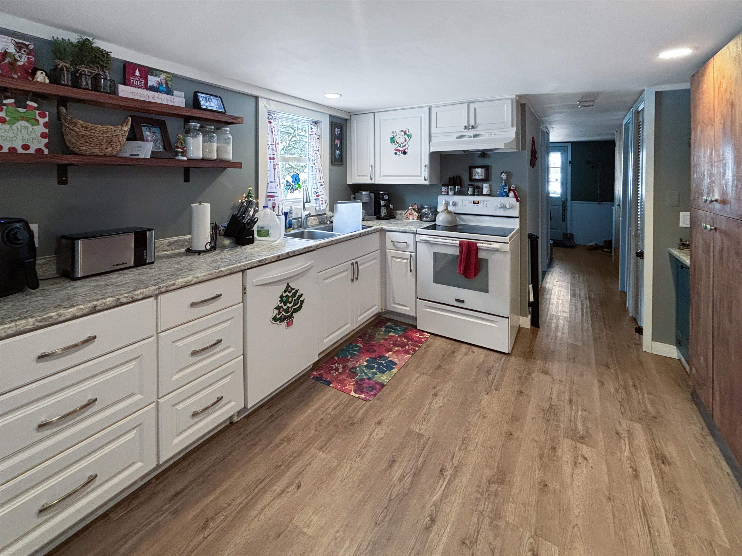 578 Centerville Road