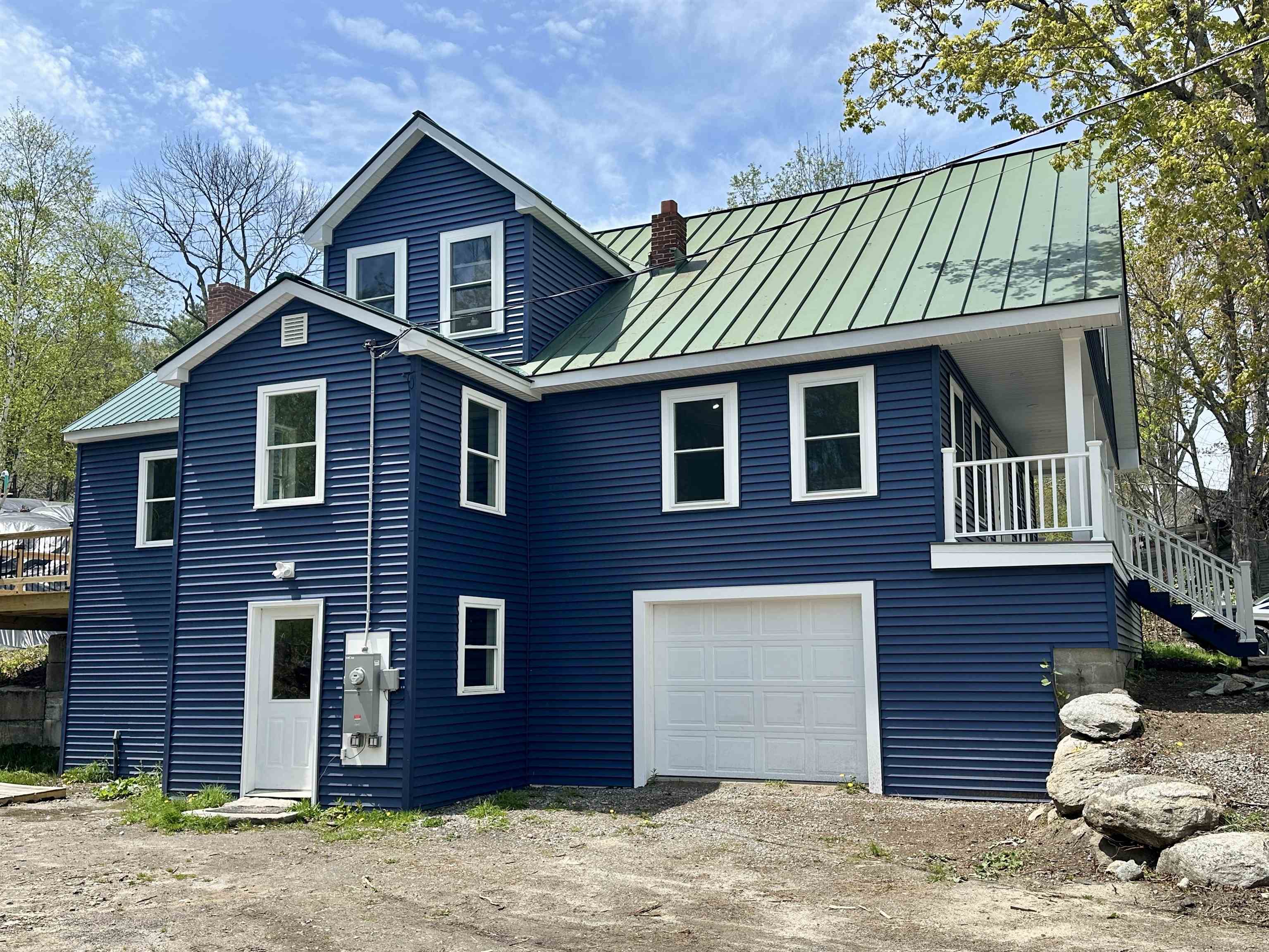 3133 Main Street