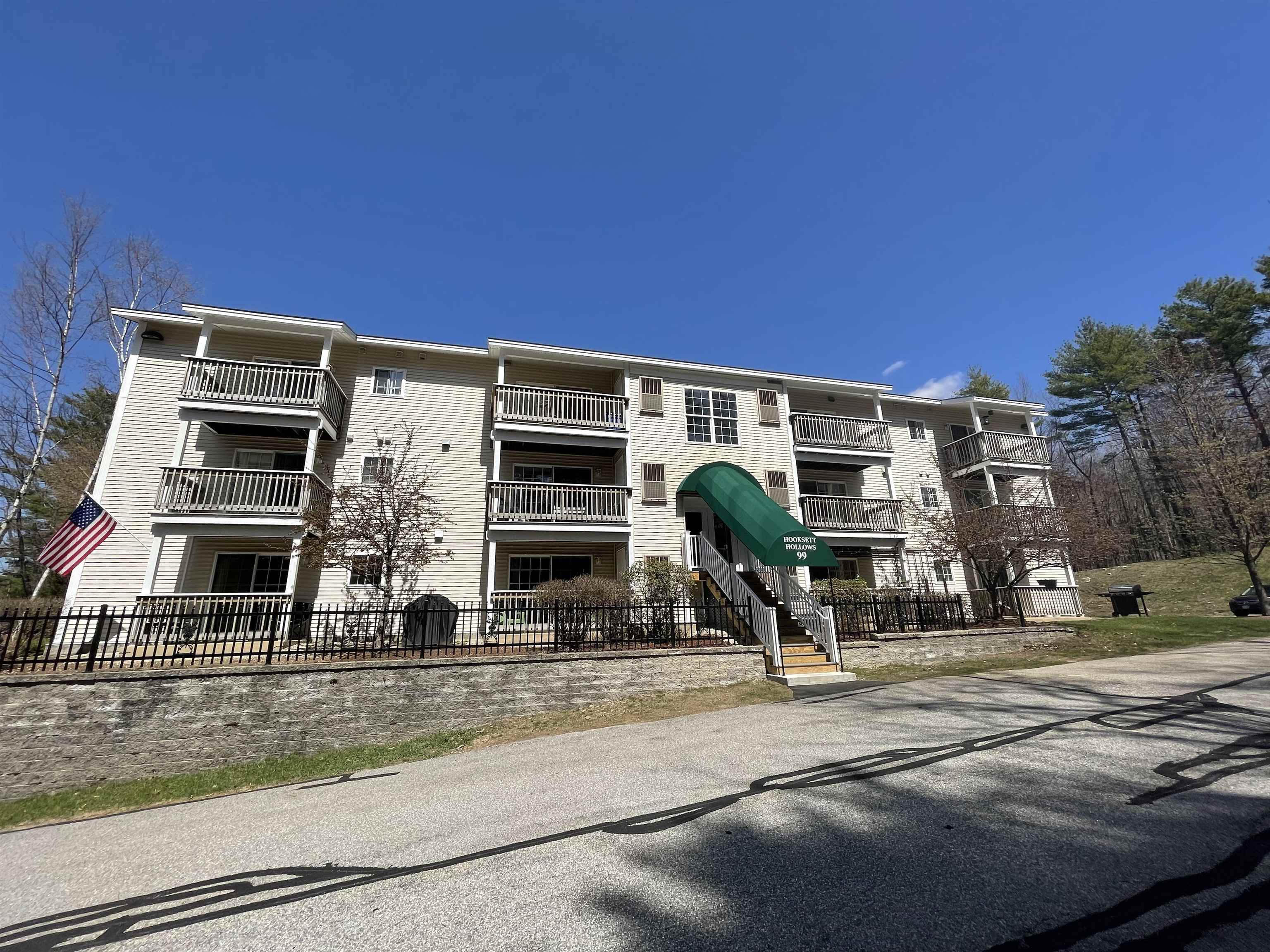 99 Mammoth Road 1