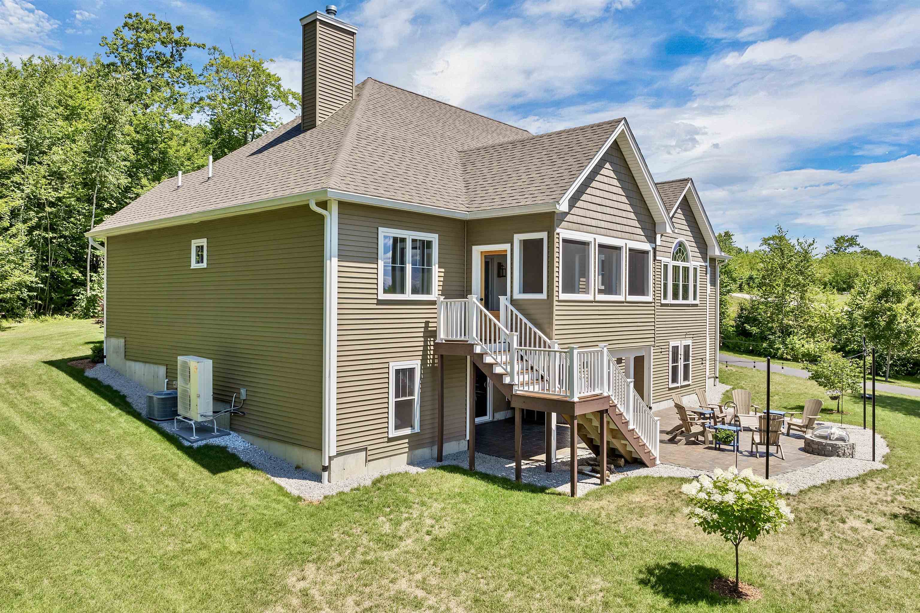 185 Ambrose Way