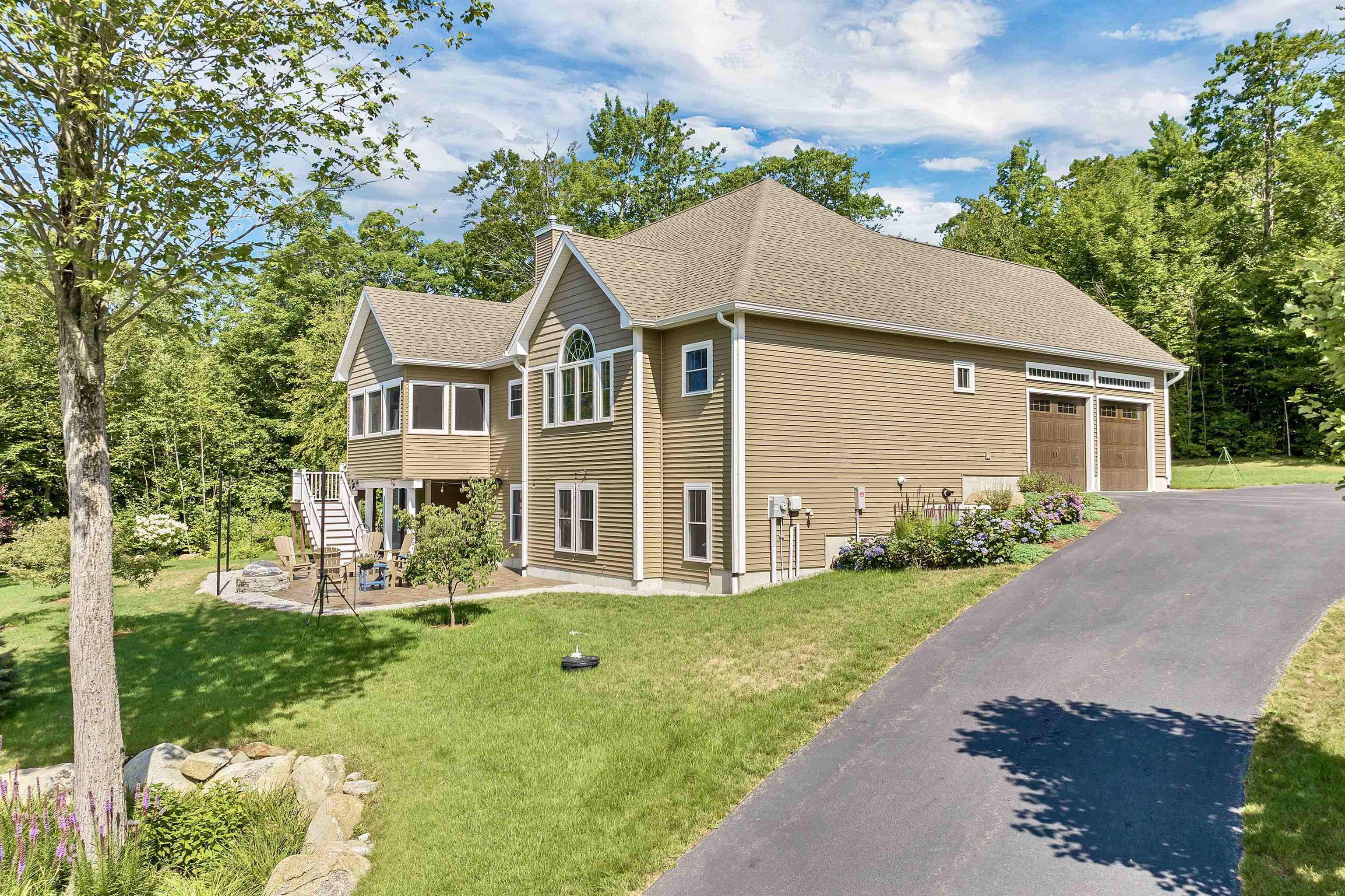 185 Ambrose Way