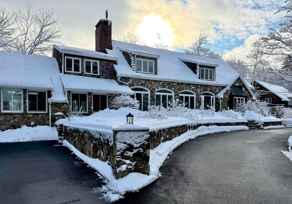 Photo of 51 Depot Road, Hampton Falls, NH 03844 (MLS # 5080834)