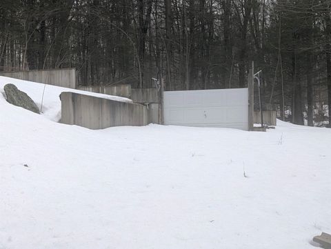 16 King Arthur Drive 010 Farmington NH 03835