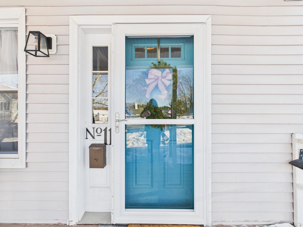 Photo of 11 Washington Street, Concord, NH 03303 (MLS # 5072295)