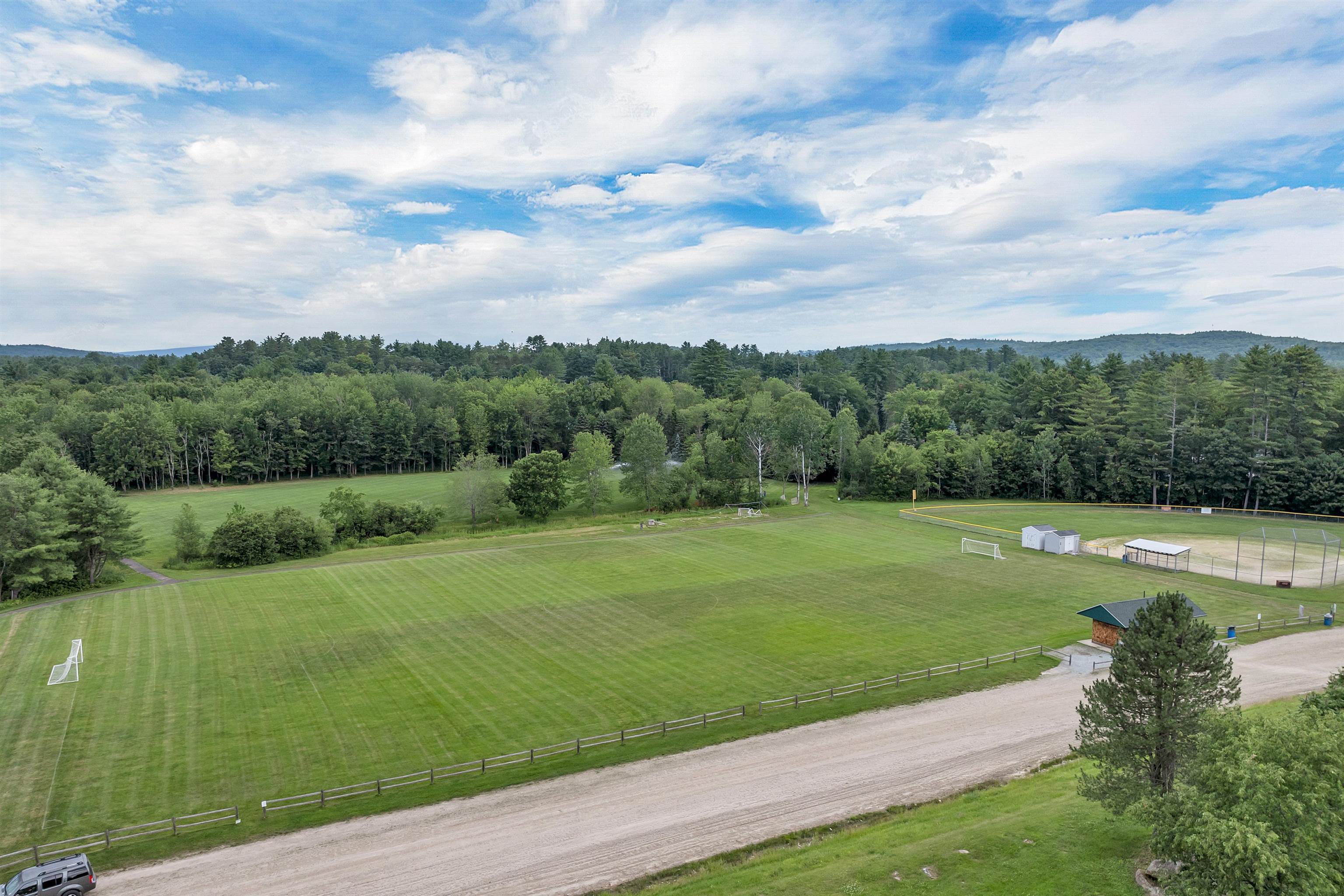 Hopkinton, New Hampshire 03229, United States, 3 Bedrooms Bedrooms, ,3 BathroomsBathrooms,Residential,Active,168595