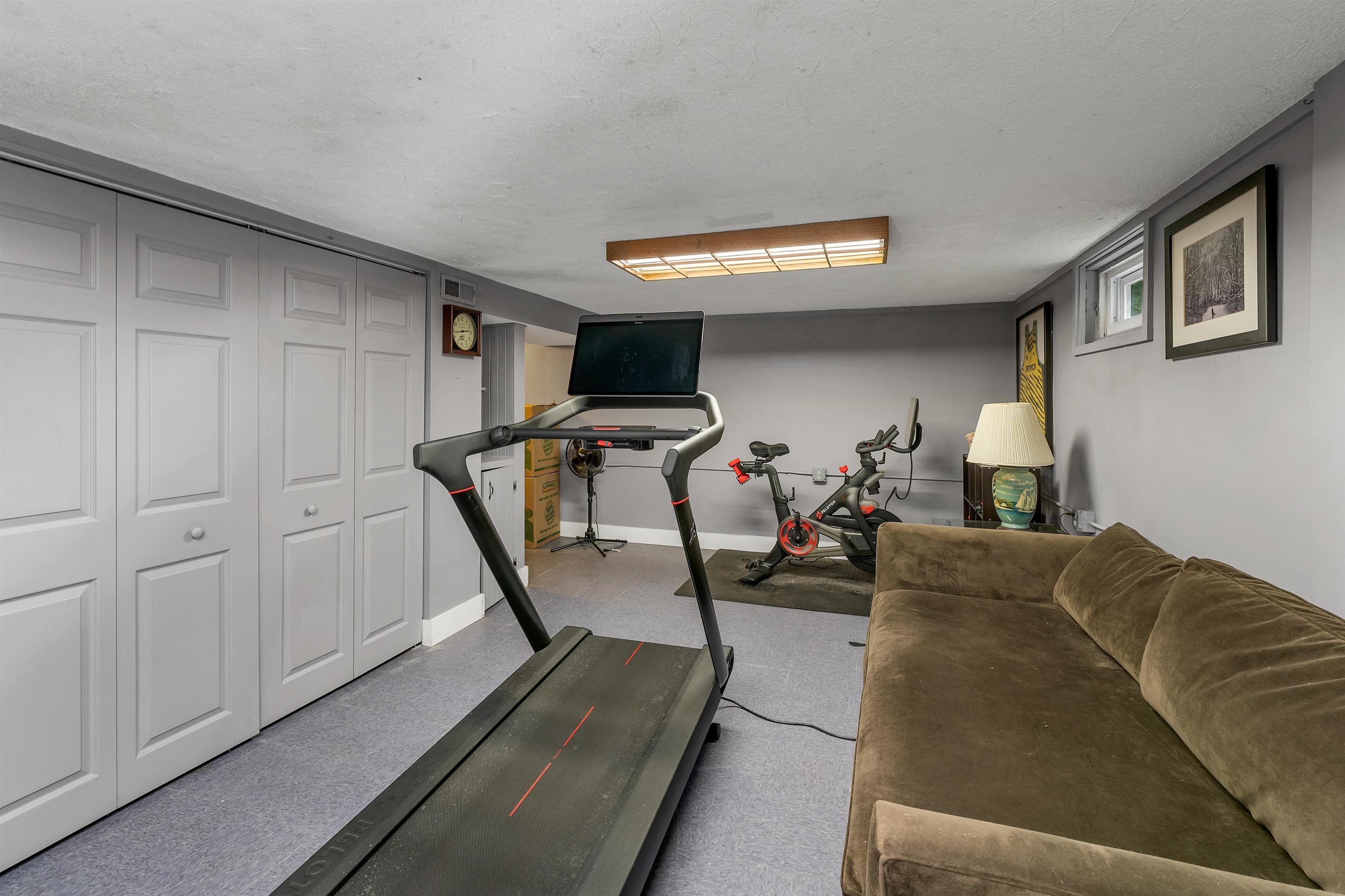 Hopkinton, New Hampshire 03229, United States, 3 Bedrooms Bedrooms, ,3 BathroomsBathrooms,Residential,Active,168595