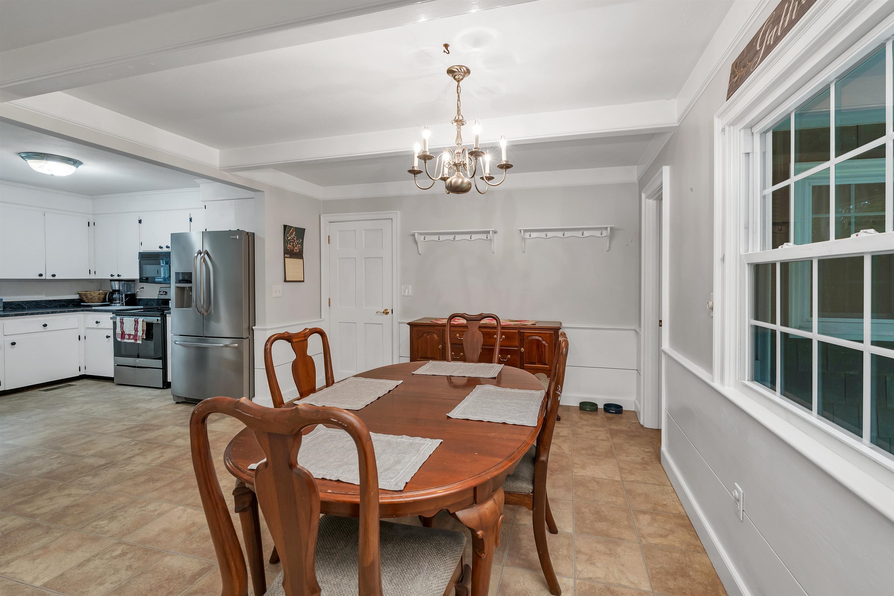 Hopkinton, New Hampshire 03229, United States, 3 Bedrooms Bedrooms, ,3 BathroomsBathrooms,Residential,Active,168595