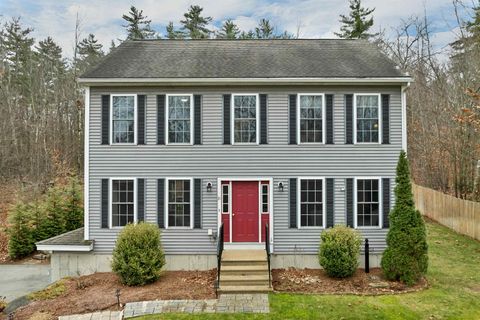 31 Canterbury Crossing Northfield NH 03276