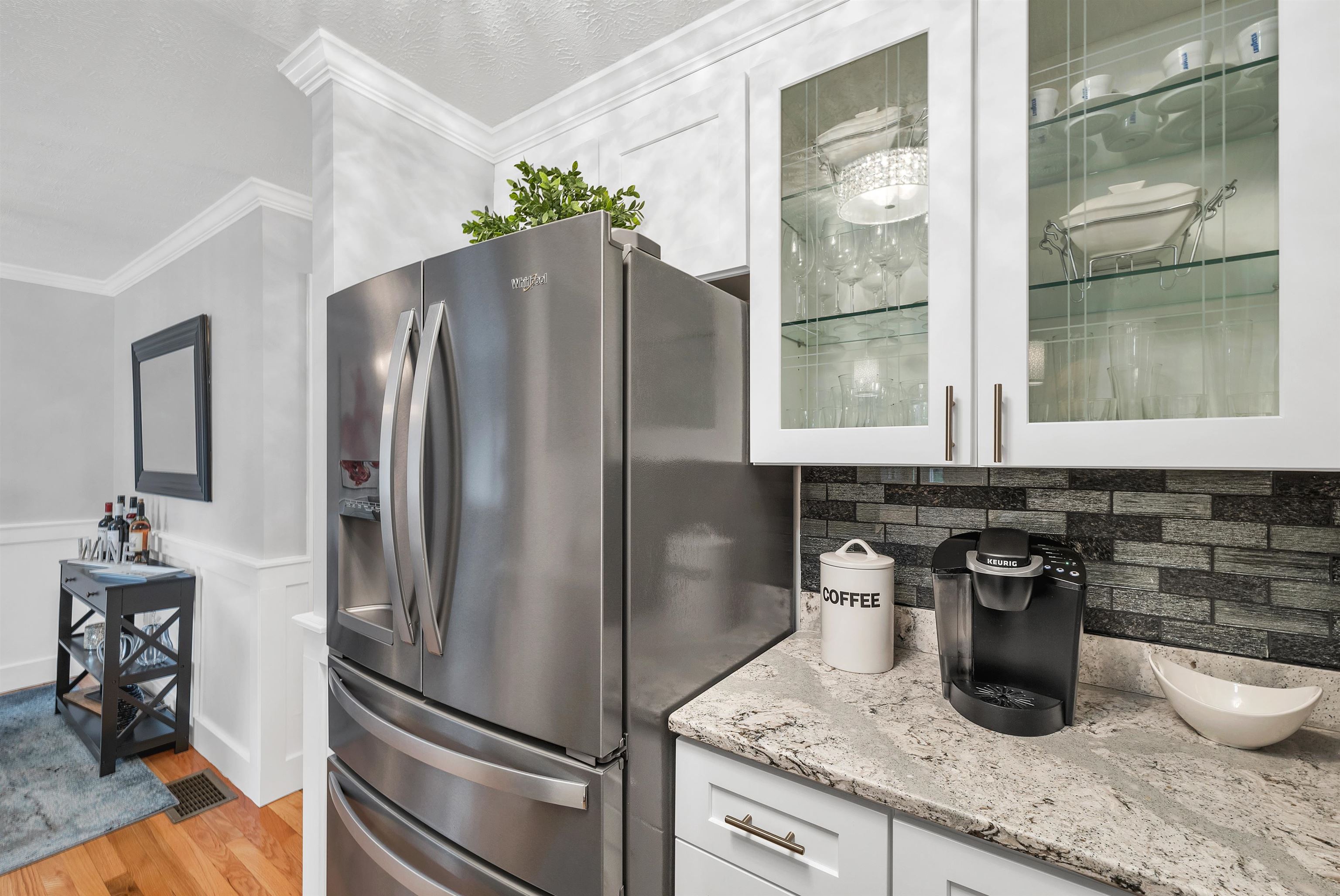 Bedford, New Hampshire 03110, United States, 2 Bedrooms Bedrooms, ,2 BathroomsBathrooms,Residential,Pending,123014