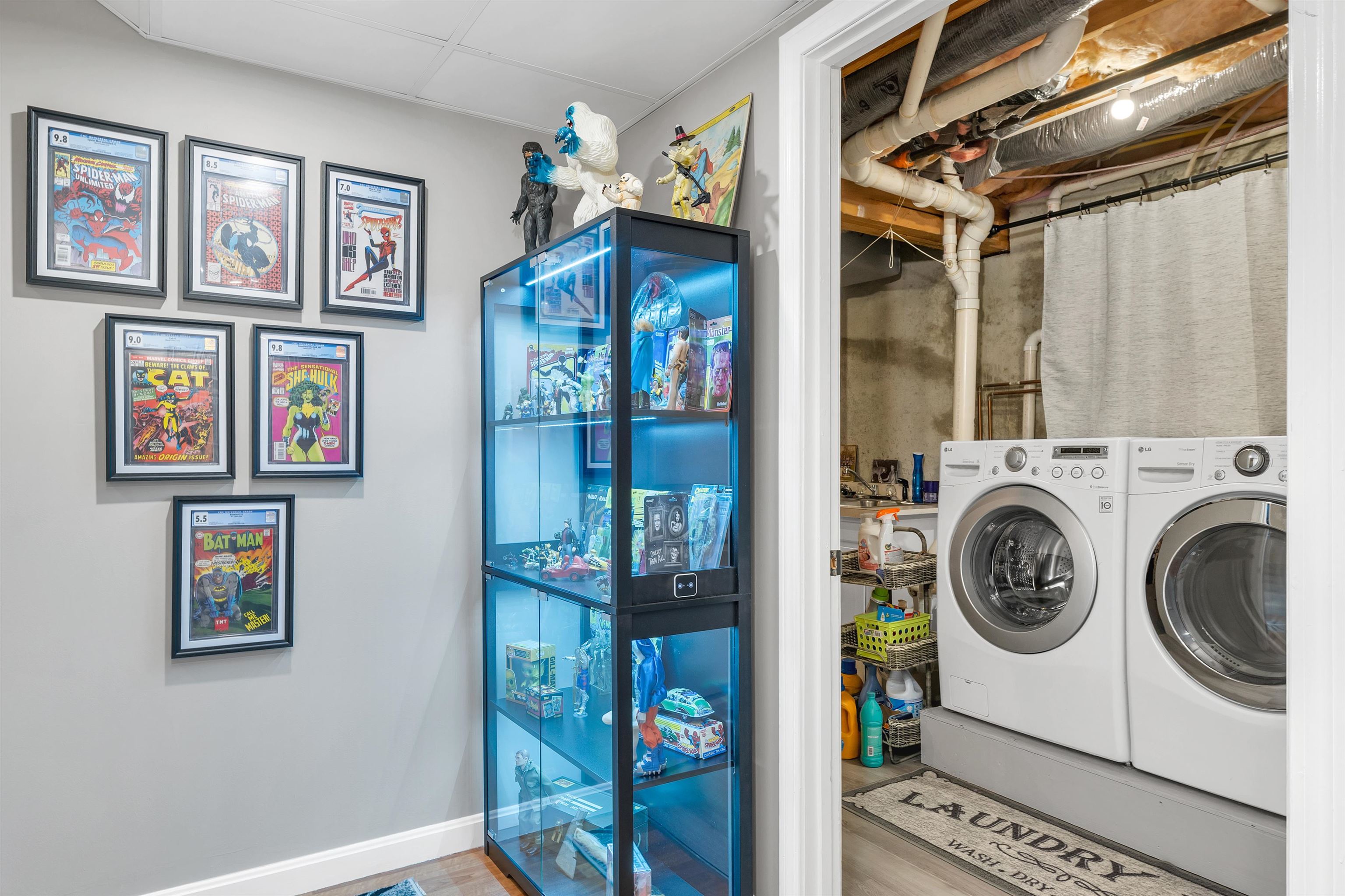 Bedford, New Hampshire 03110, United States, 2 Bedrooms Bedrooms, ,2 BathroomsBathrooms,Residential,Pending,123014