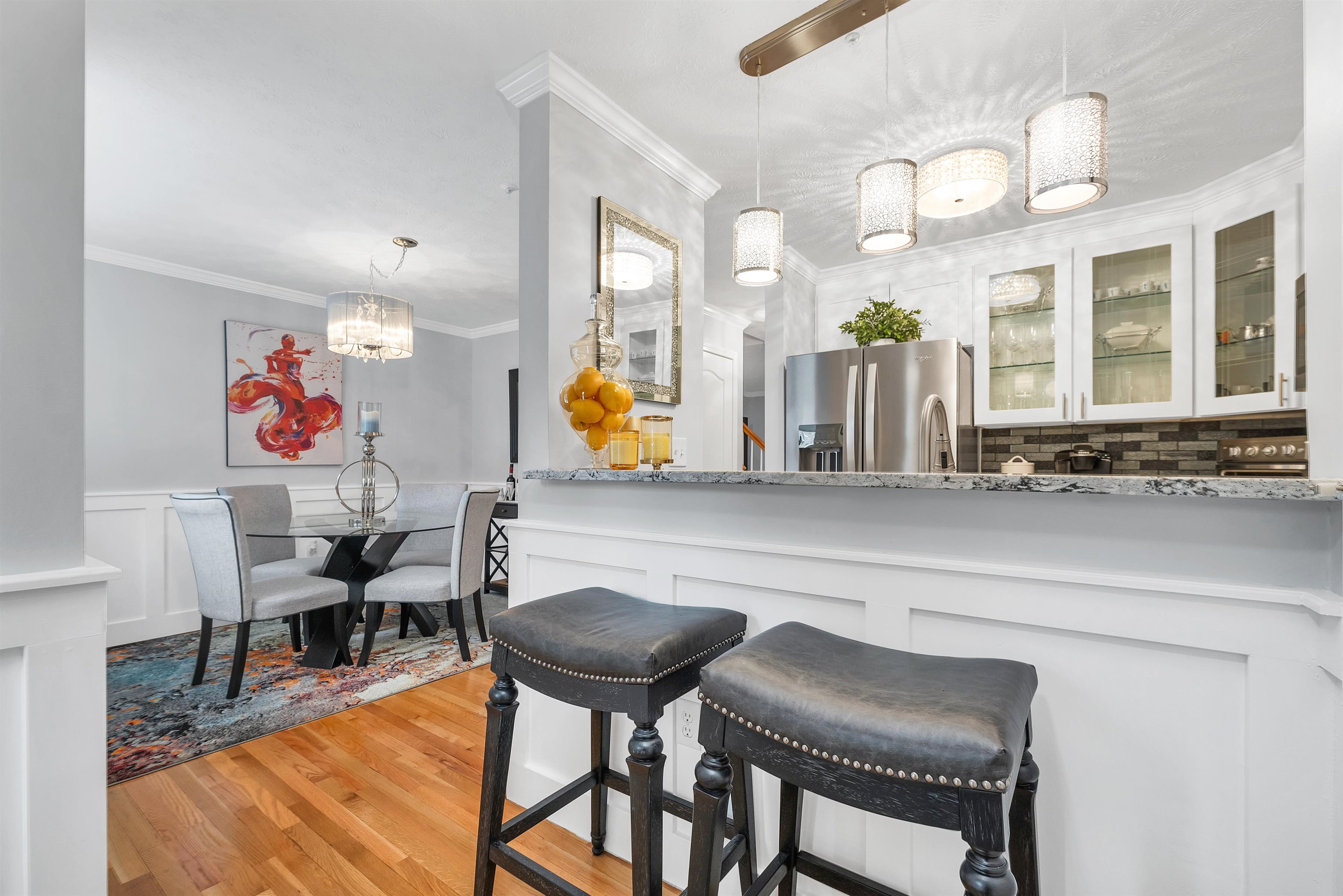 Bedford, New Hampshire 03110, United States, 2 Bedrooms Bedrooms, ,2 BathroomsBathrooms,Residential,Pending,123014