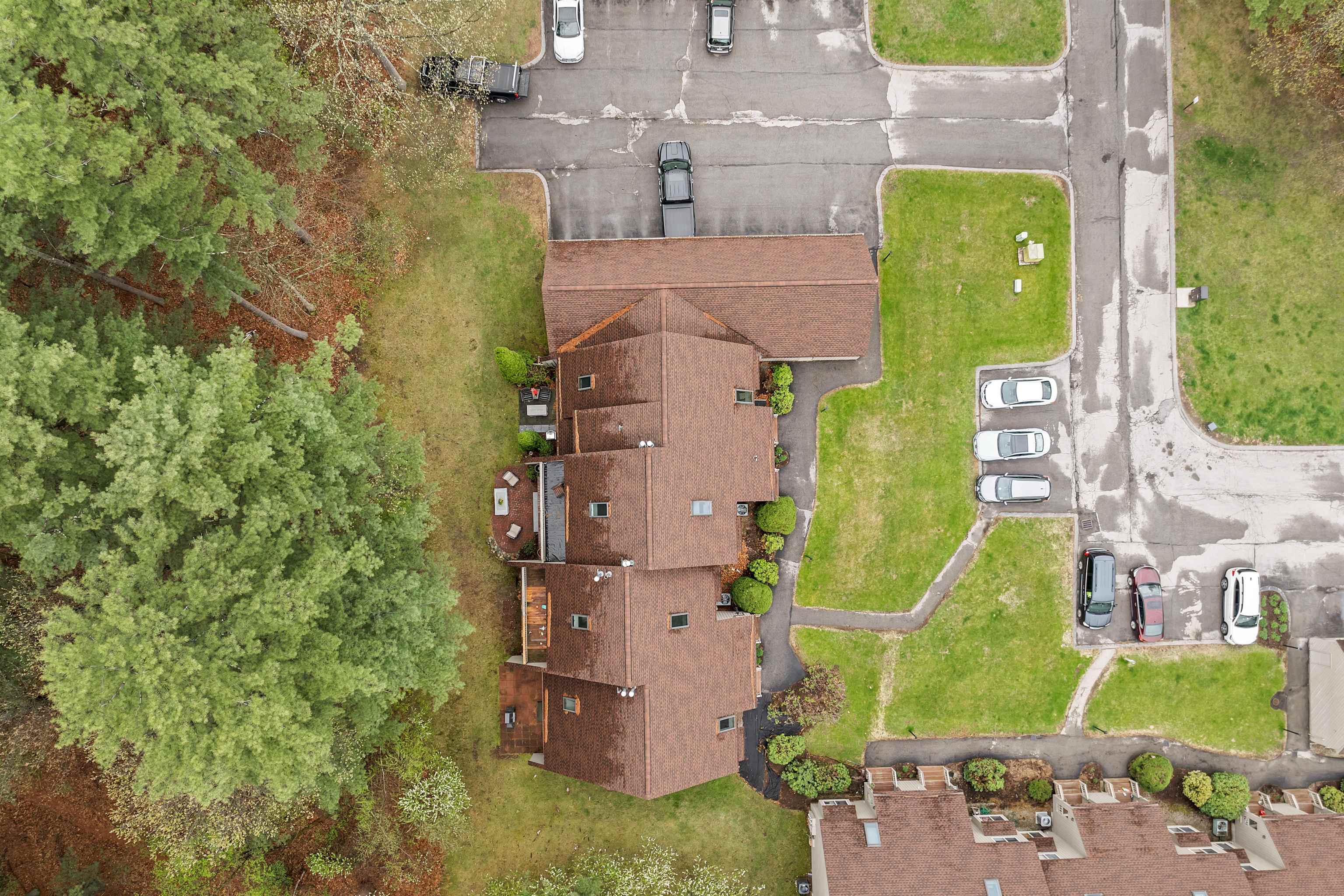 23 Suffolk Court 164