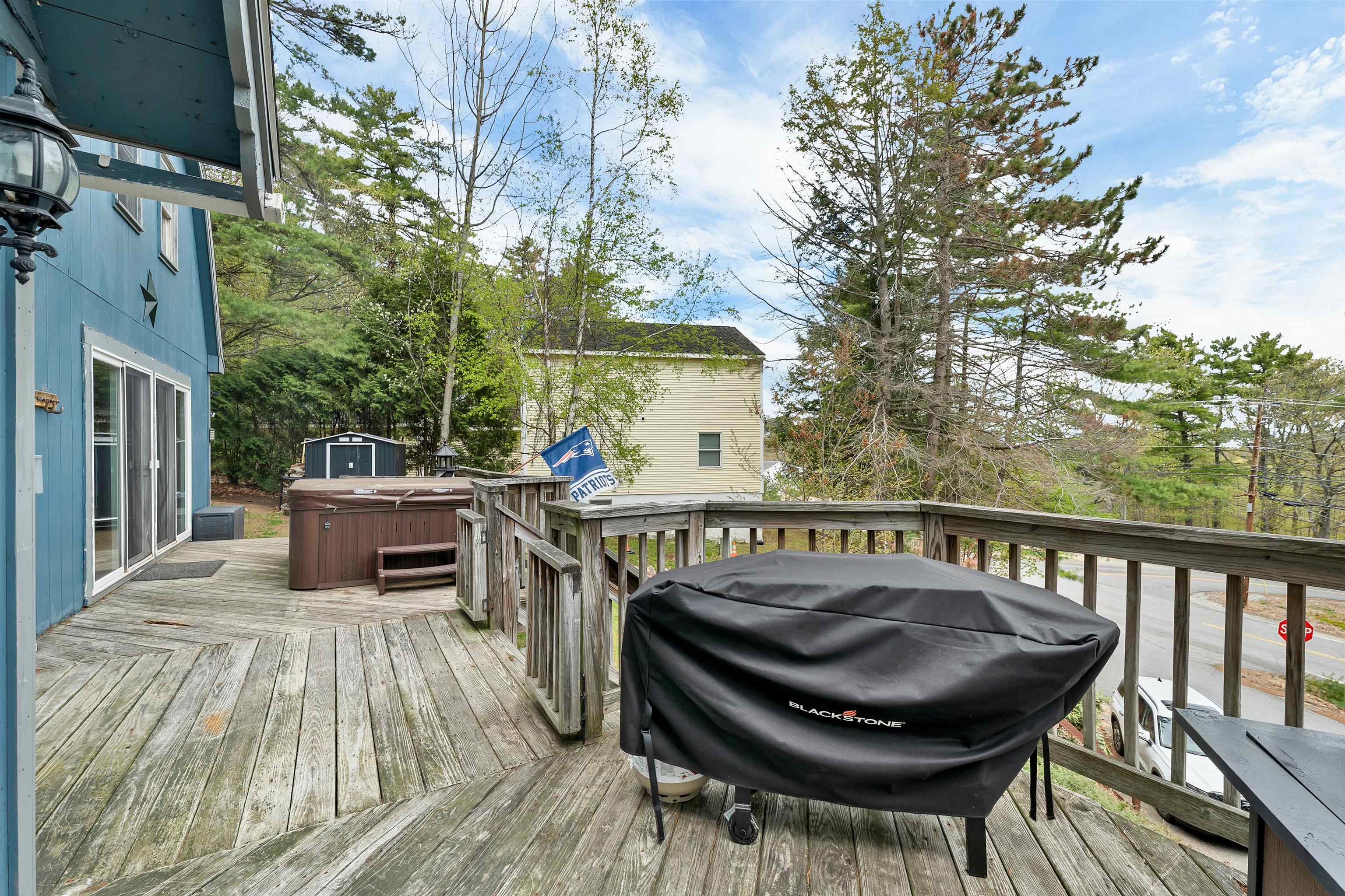 5 Chalet Drive