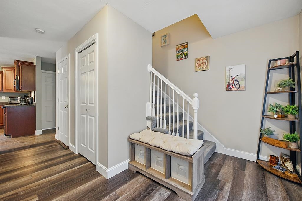 25 Pond Road