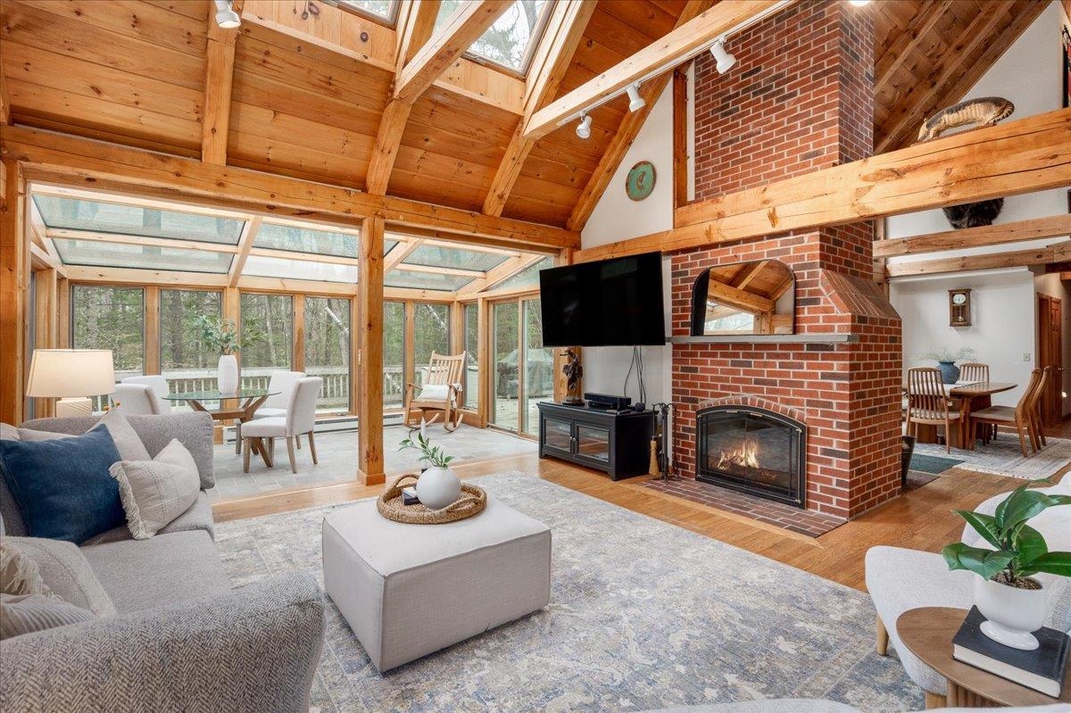 914 Back Mountain Road