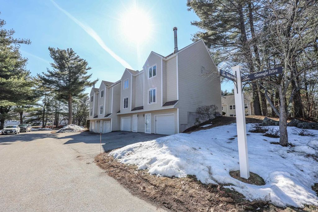Photo of 5 Gleneagle Drive, Nashua, NH 03063 (MLS # 5079175)
